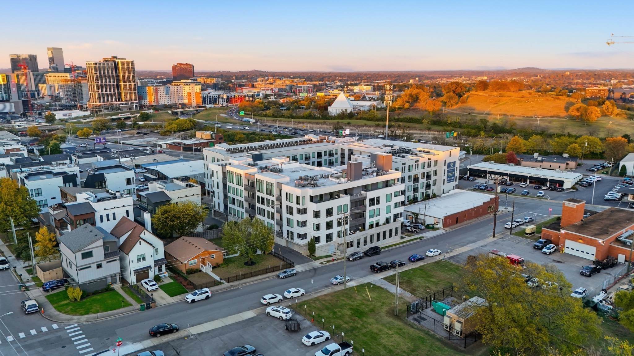 806 Olympic St #200, Nashville, TN 37203