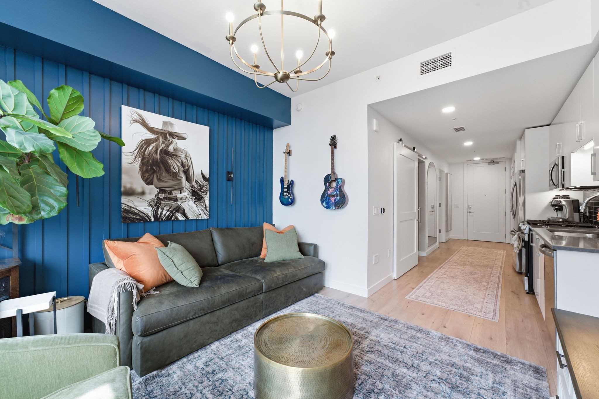 1212 Demonbreun St #1506, Nashville, TN 37203