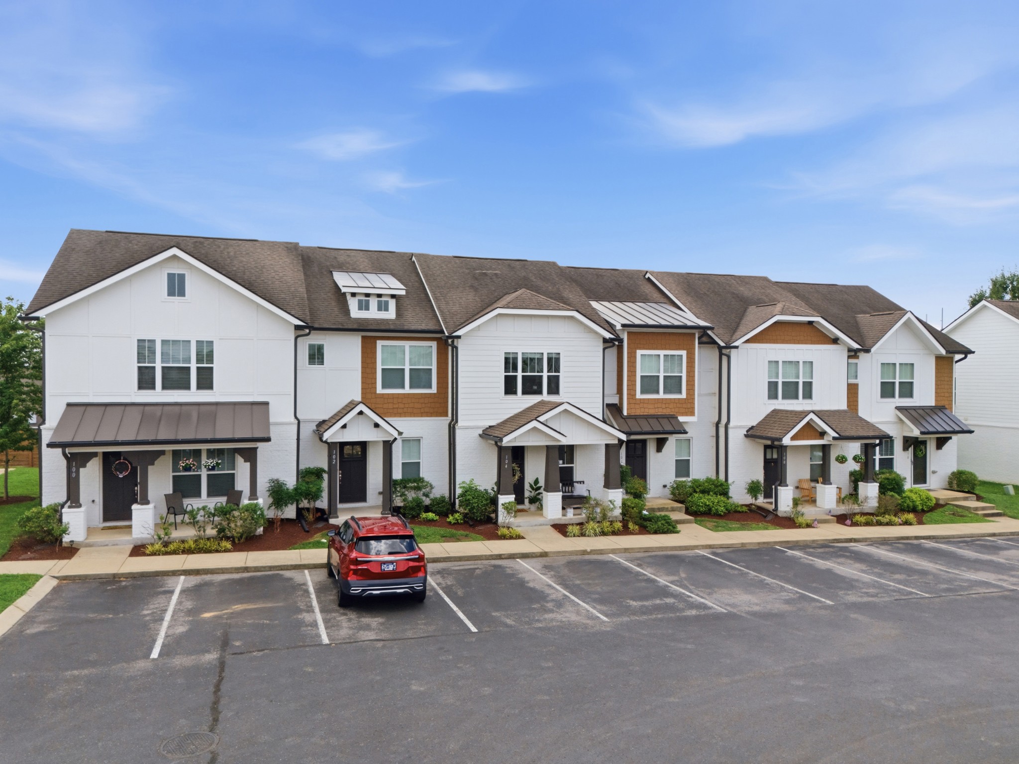 104 West Mill Dr, Nashville, TN 37209