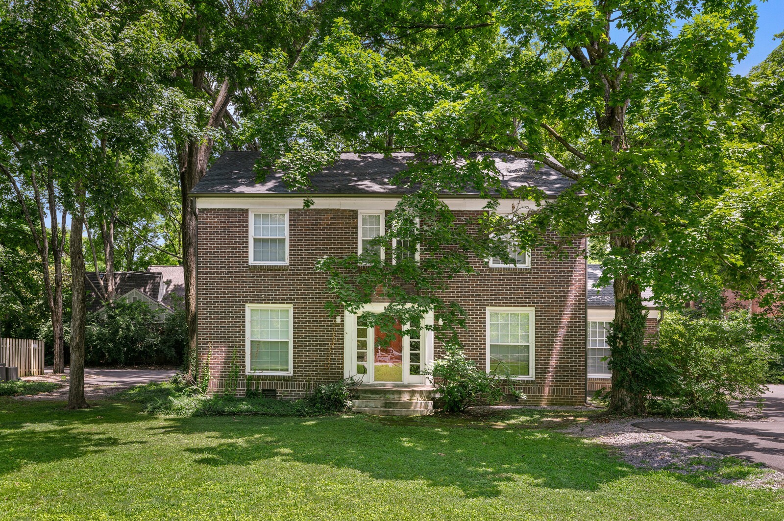 602 Bowling Ave, Nashville, TN 37215