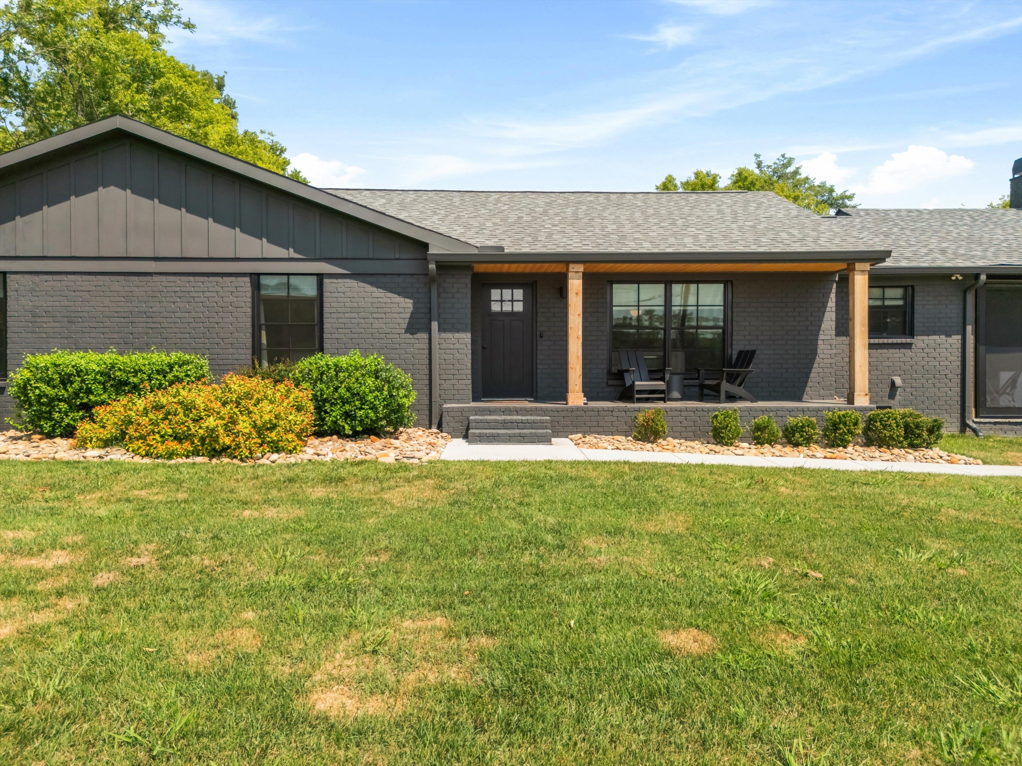 6236 Les Waggoner Rd, Franklin, TN 37067