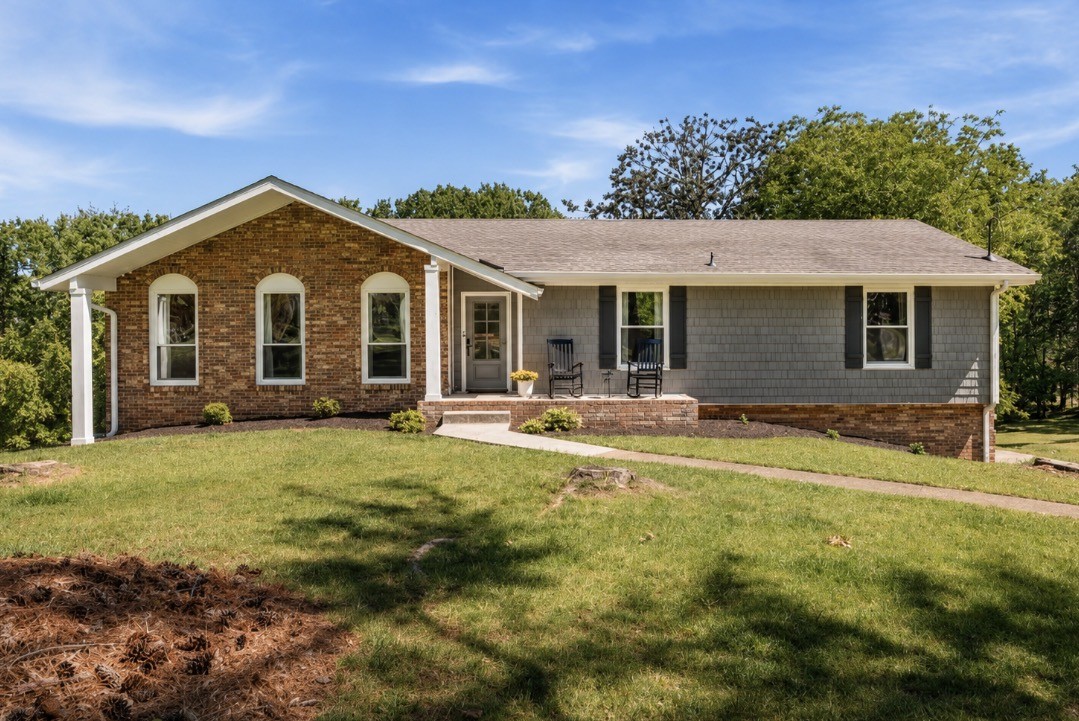 613 Oakwood Ter, Mount Juliet, TN 37122