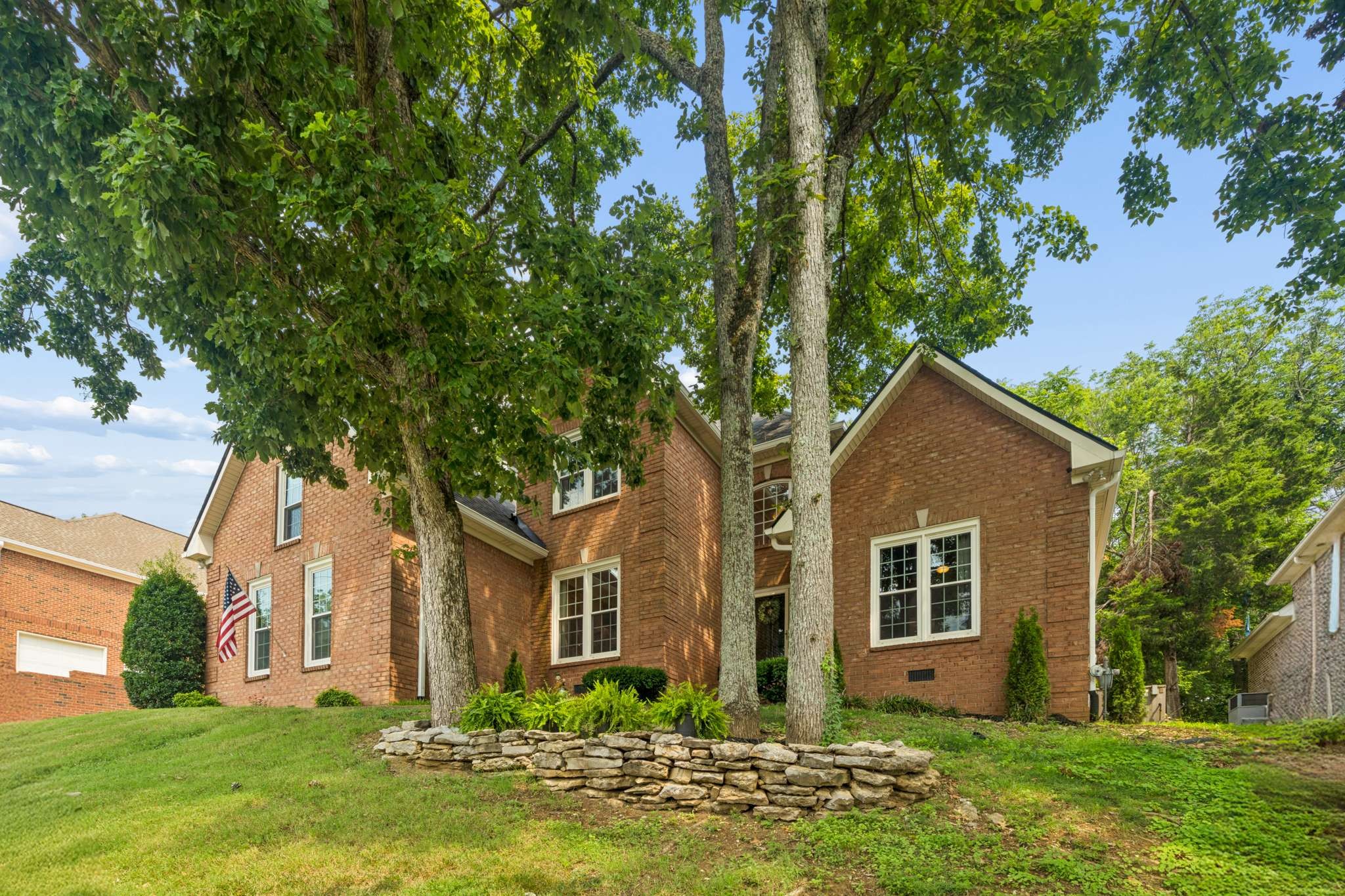 112 Spy Glass Way, Hendersonville, TN 37075