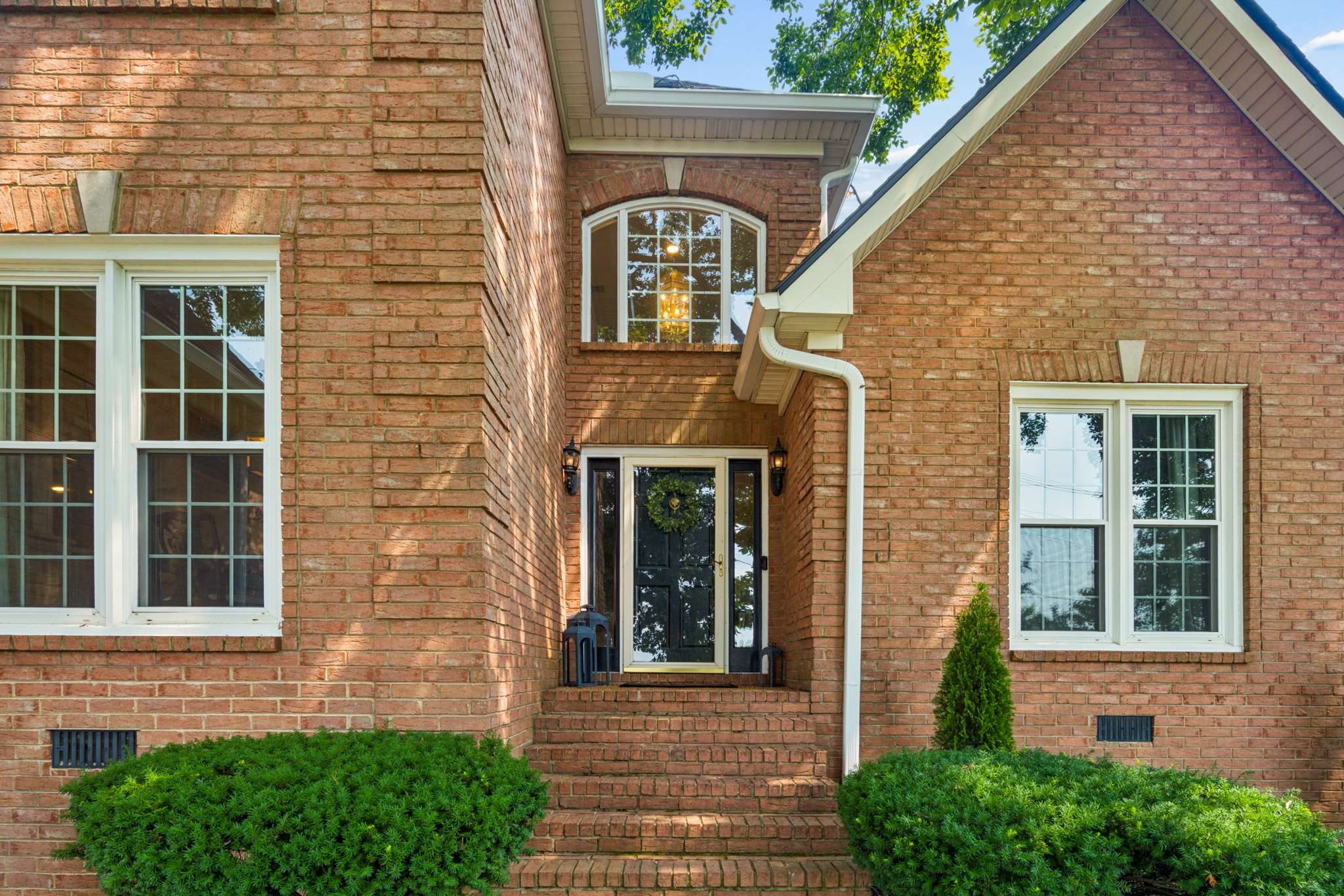 112 Spy Glass Way, Hendersonville, TN 37075