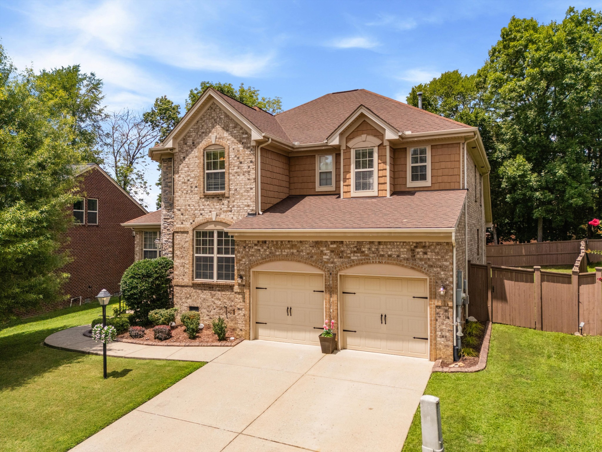 1406 Wayfield Ln, Mount Juliet, TN 37122