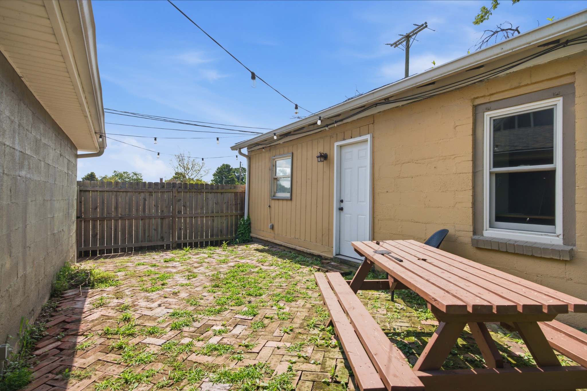 1205 Russell St, Nashville, TN 37206