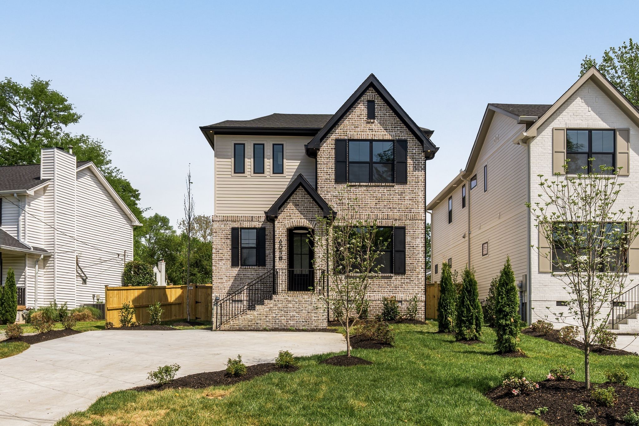 605B Shady Ln, Nashville, TN 37206