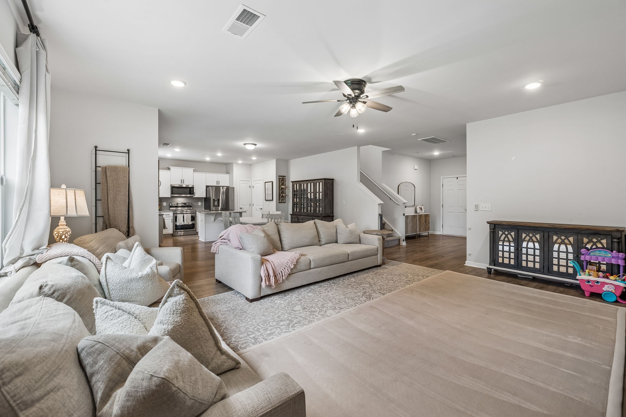 2124 Houston Bnd E, Lebanon, TN 37087