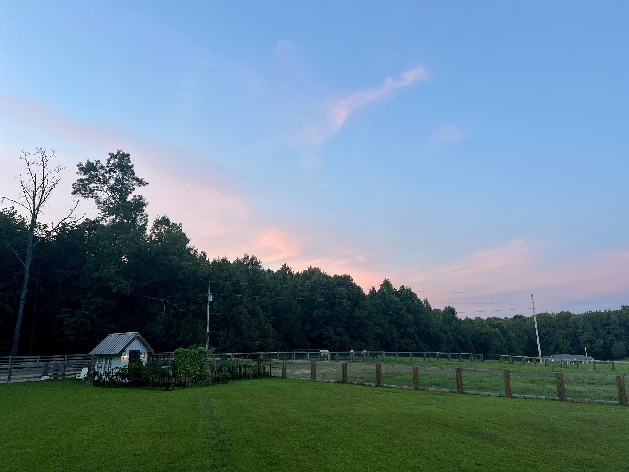2404 Savage Creek Dr, Springfield, TN 37172