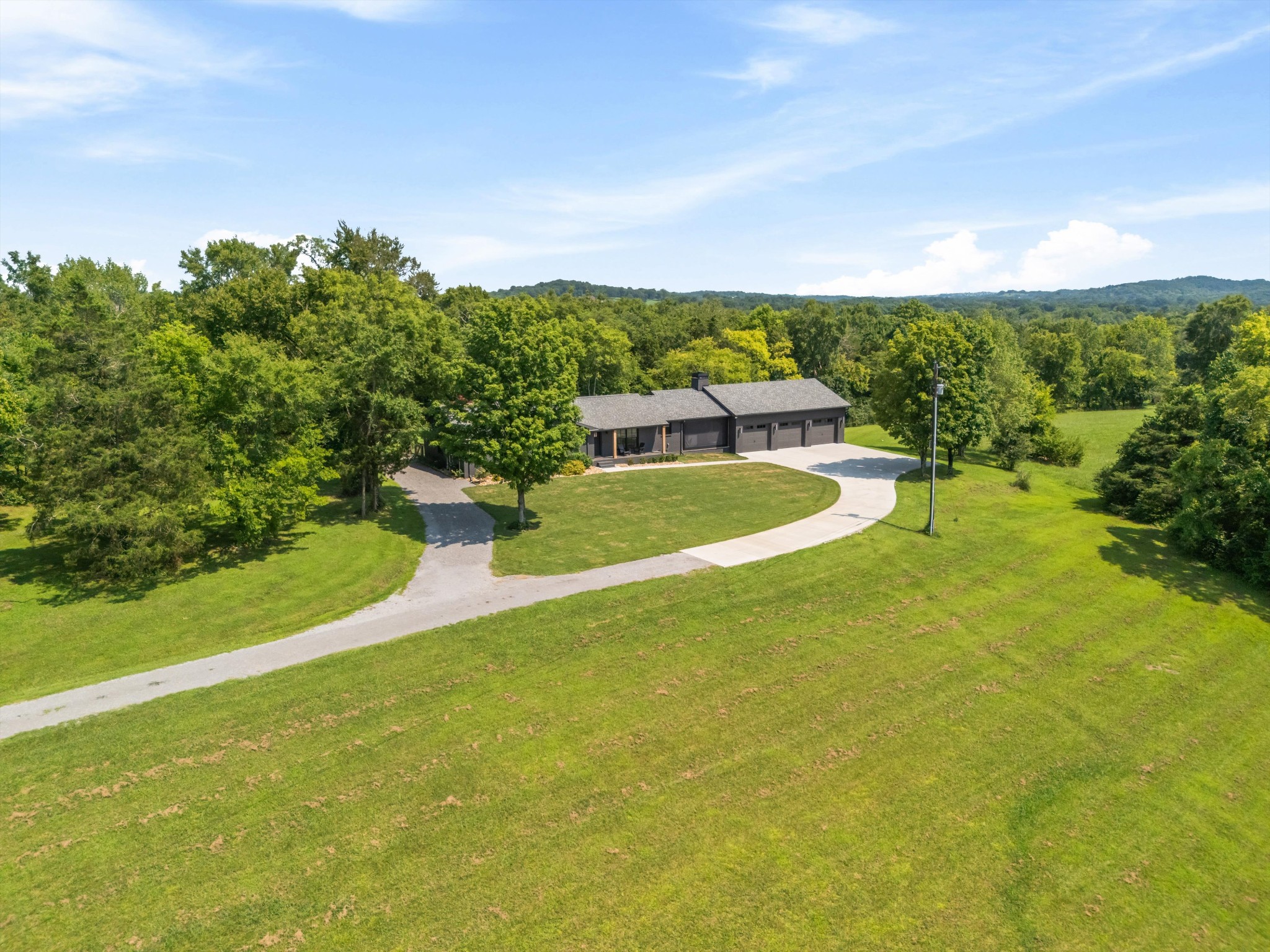 6234 Les Waggoner Rd, Franklin, TN 37067