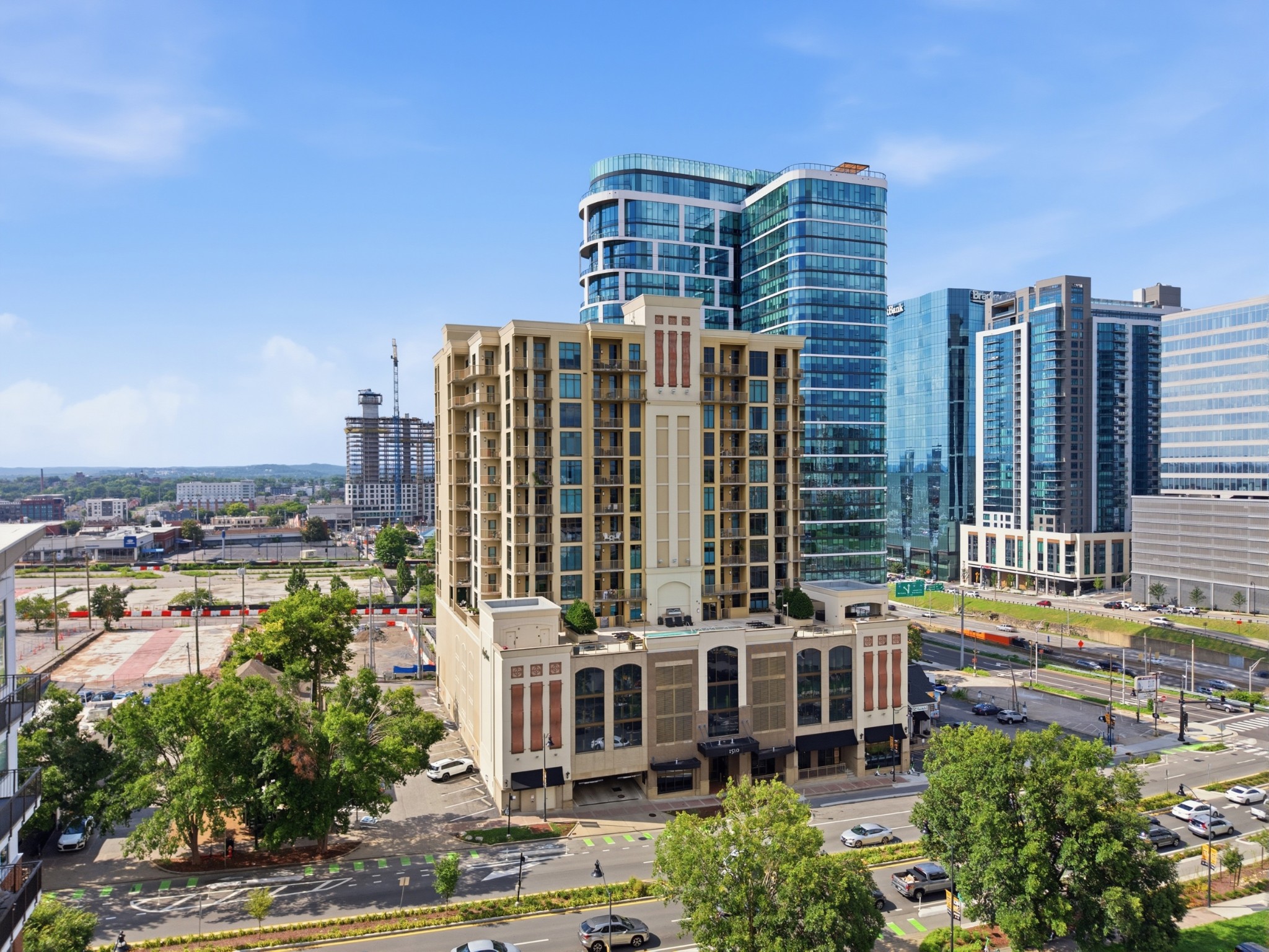 1510 Demonbreun St #502, Nashville, TN 37203