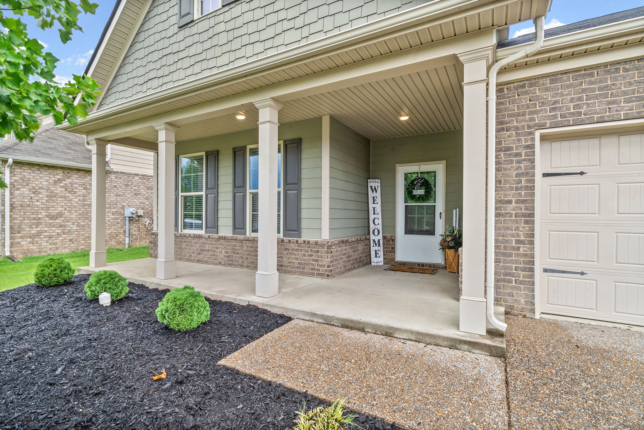 5817 Napa Valley Dr, Smyrna, TN 37167