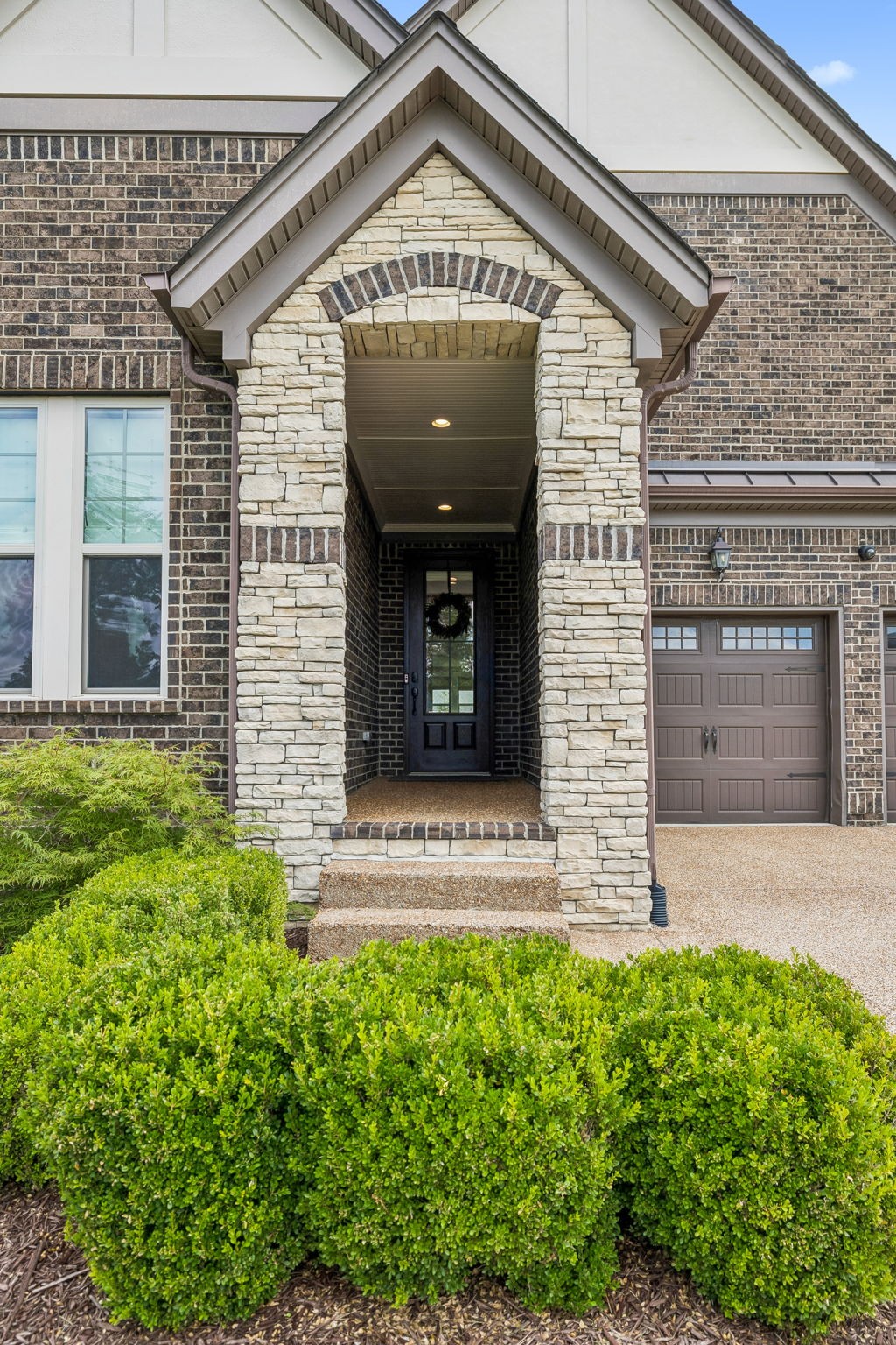 421 Edenfield Ps, Nolensville, TN 37135