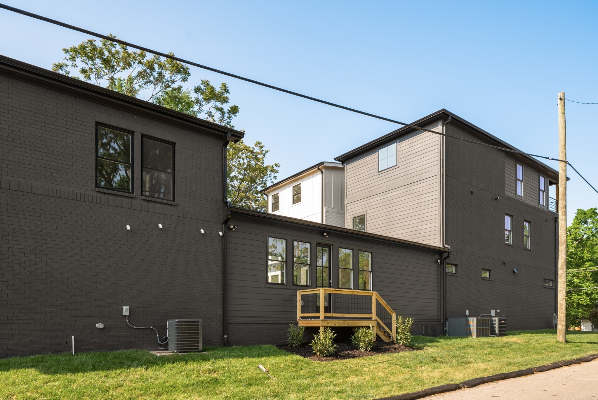 1351 Pennock Ave, Nashville, TN 37207