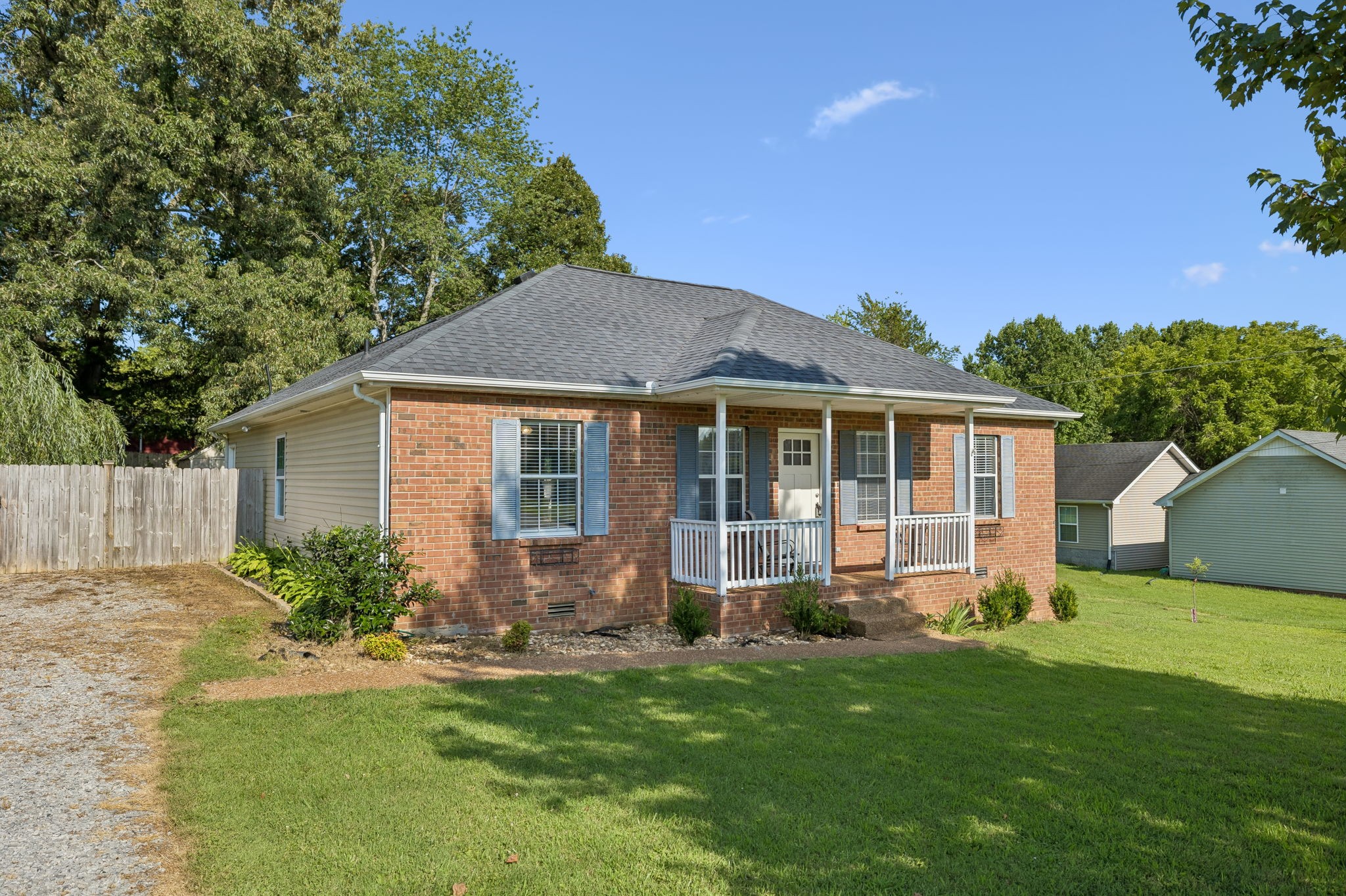 115 Robert Ave, White House, TN 37188