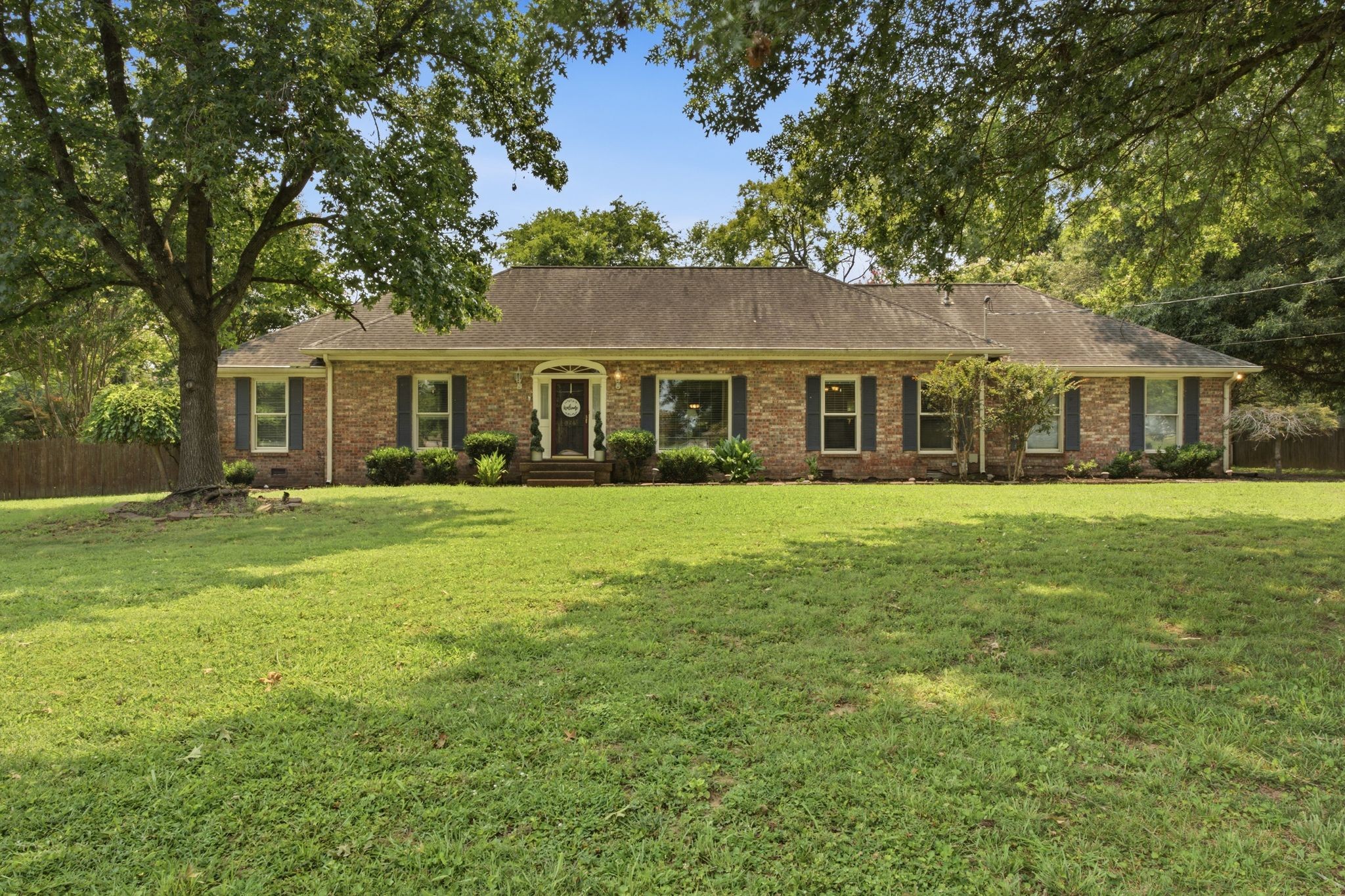 126 Choctaw Dr, Hendersonville, TN 37075