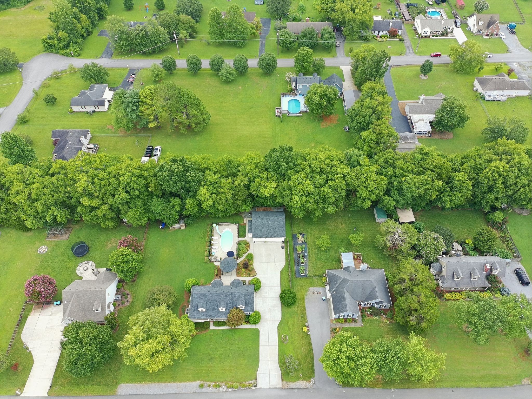 1552 Jarratt Dr, Rockvale, TN 37153