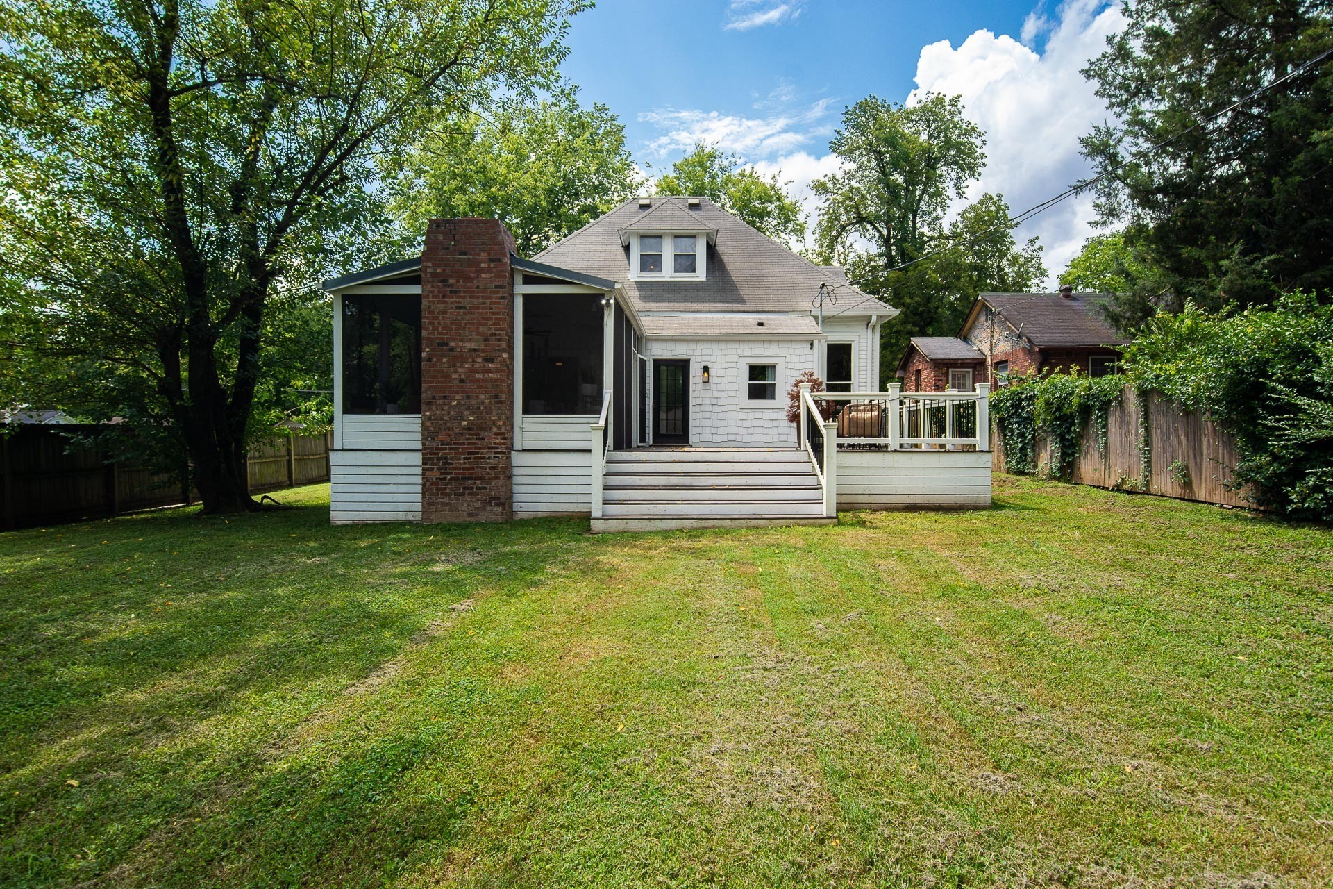 1201 Meridian St, Nashville, TN 37207