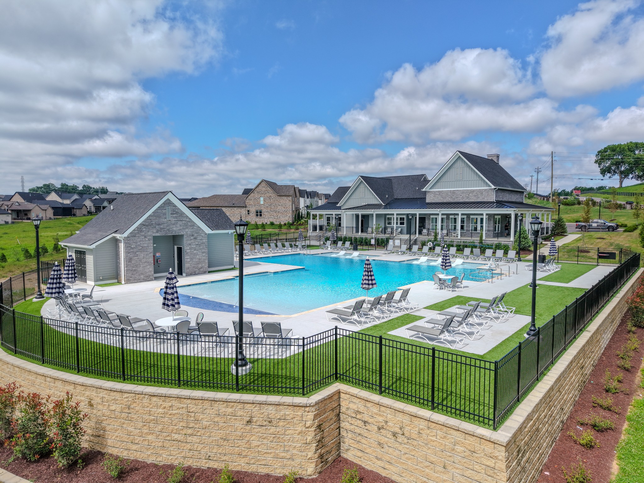348 Hocking Ct, Franklin, TN 37067