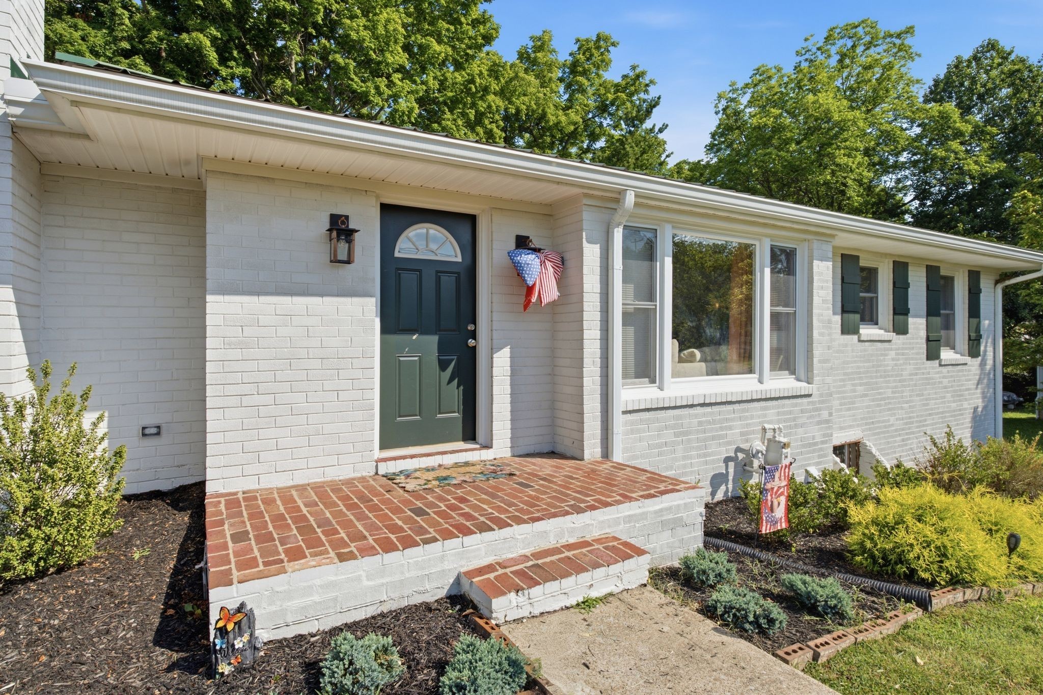 1514 5th Ave W, Springfield, TN 37172
