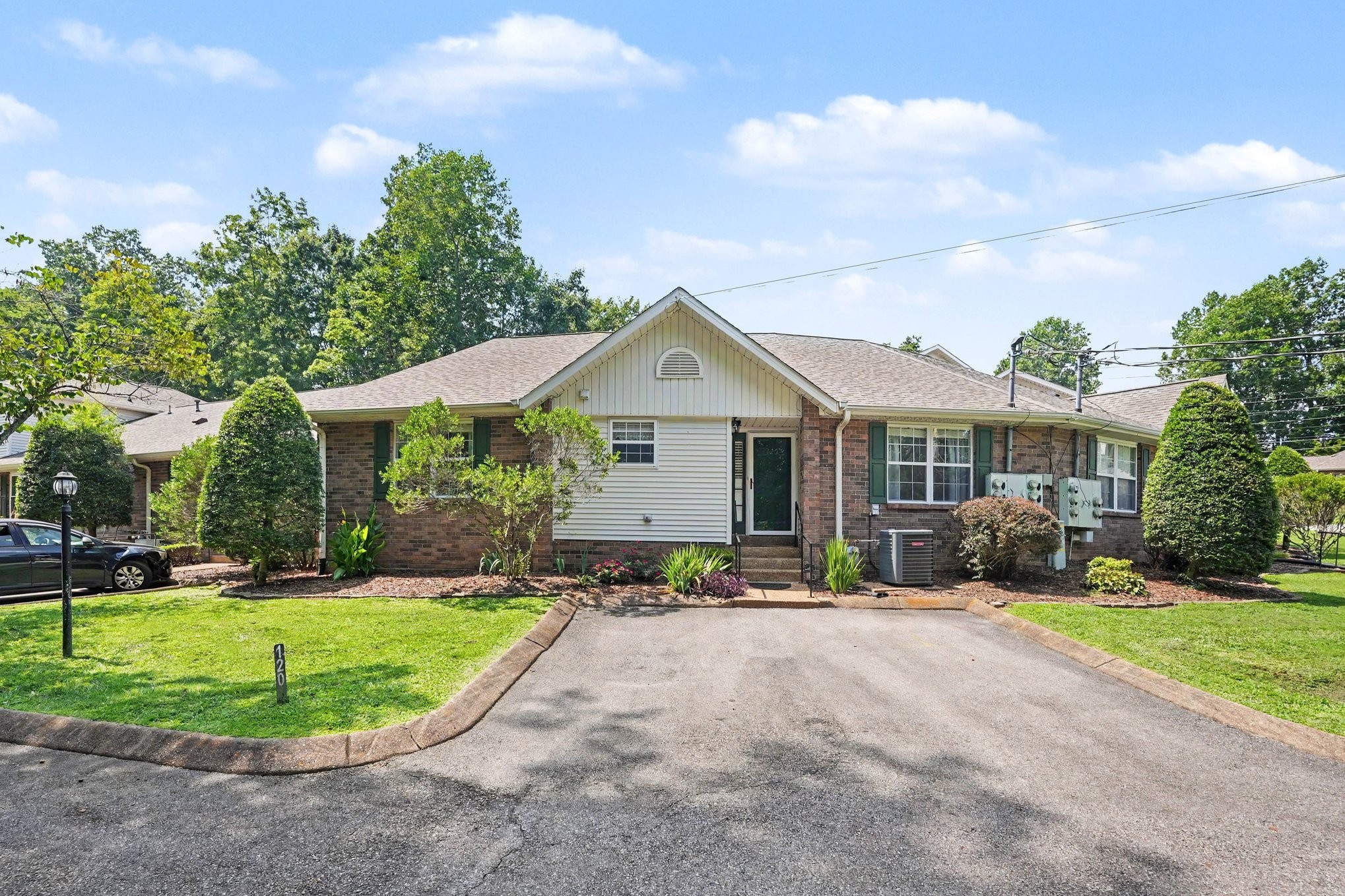120 Eastdale Ln, Dickson, TN 37055