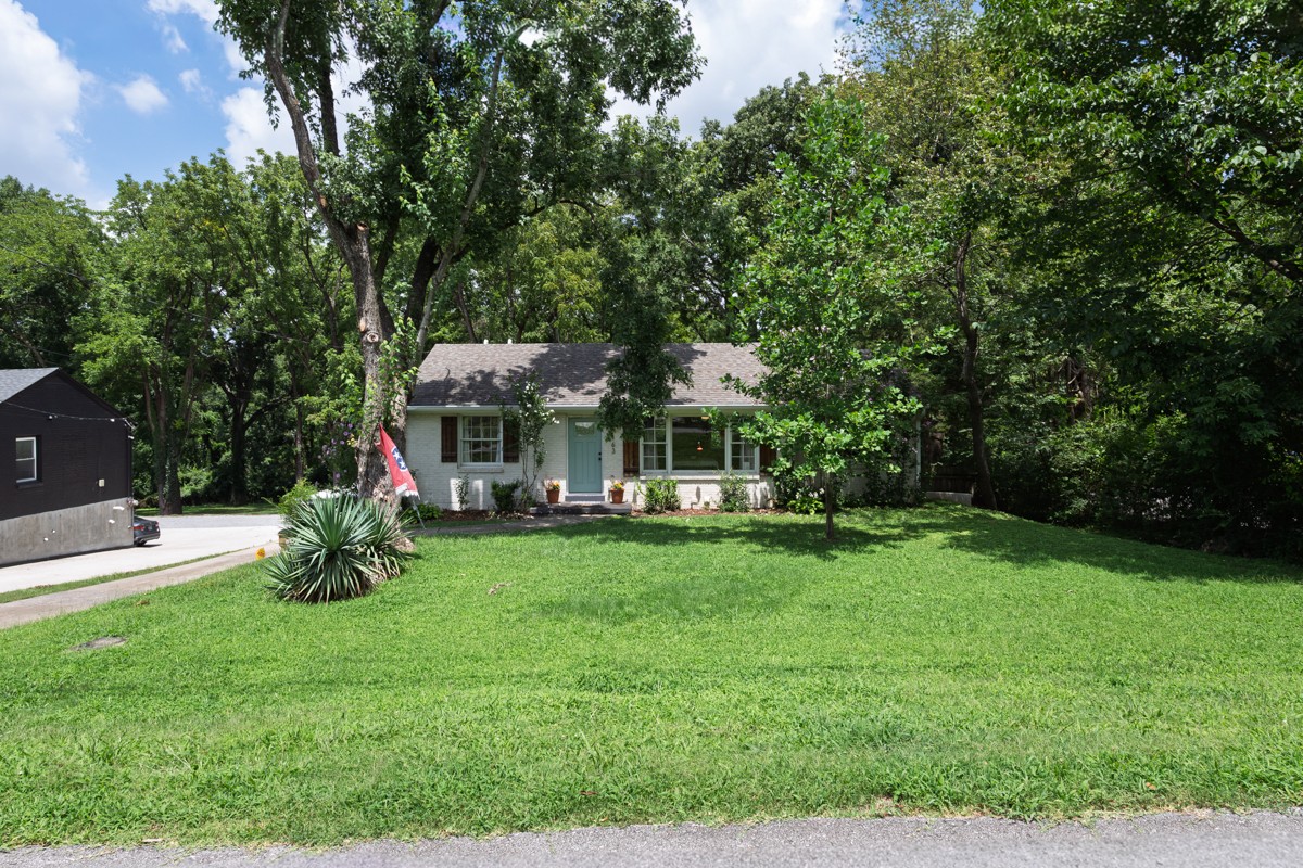 163 Dellway Dr, Nashville, TN 37207