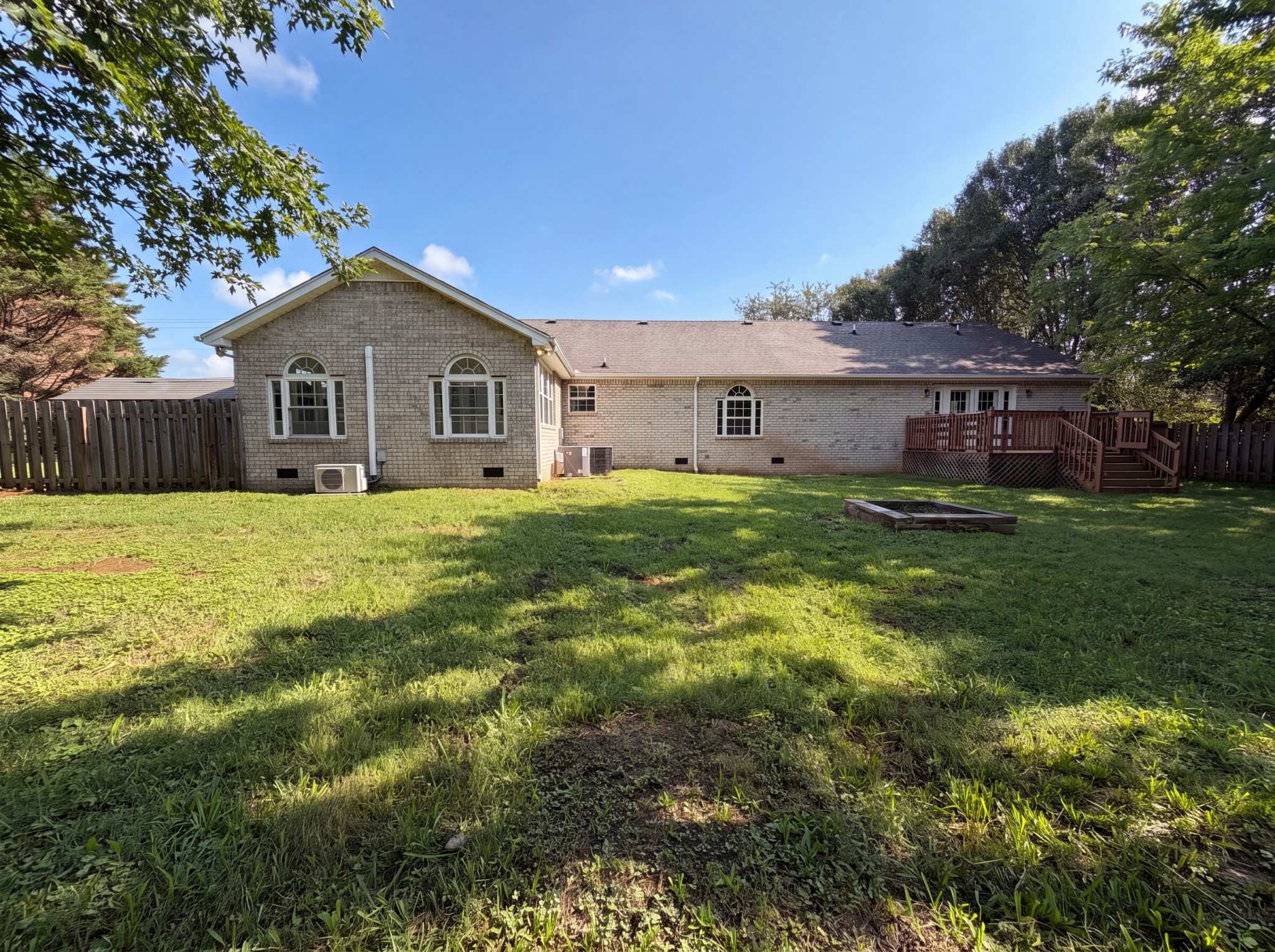 807 W Thompson Ln, Murfreesboro, TN 37129