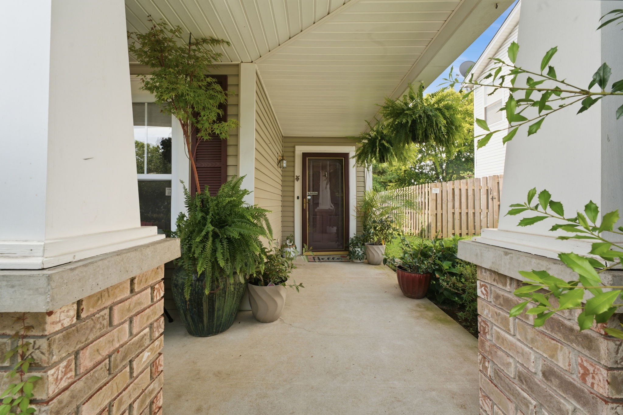1857 Brookmeadow Ln, Hermitage, TN 37076
