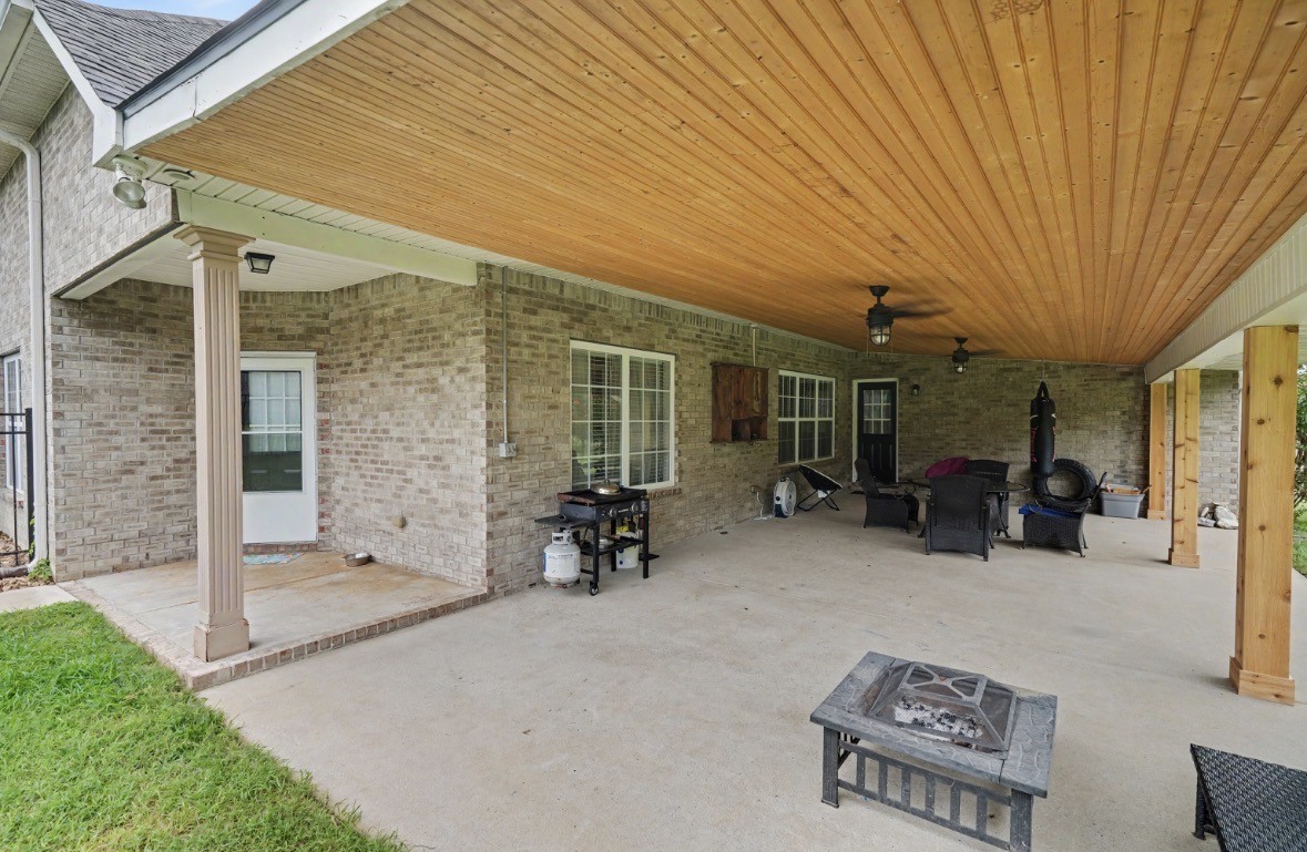 219 Olin Mcfolin Cv, Lascassas, TN 37085