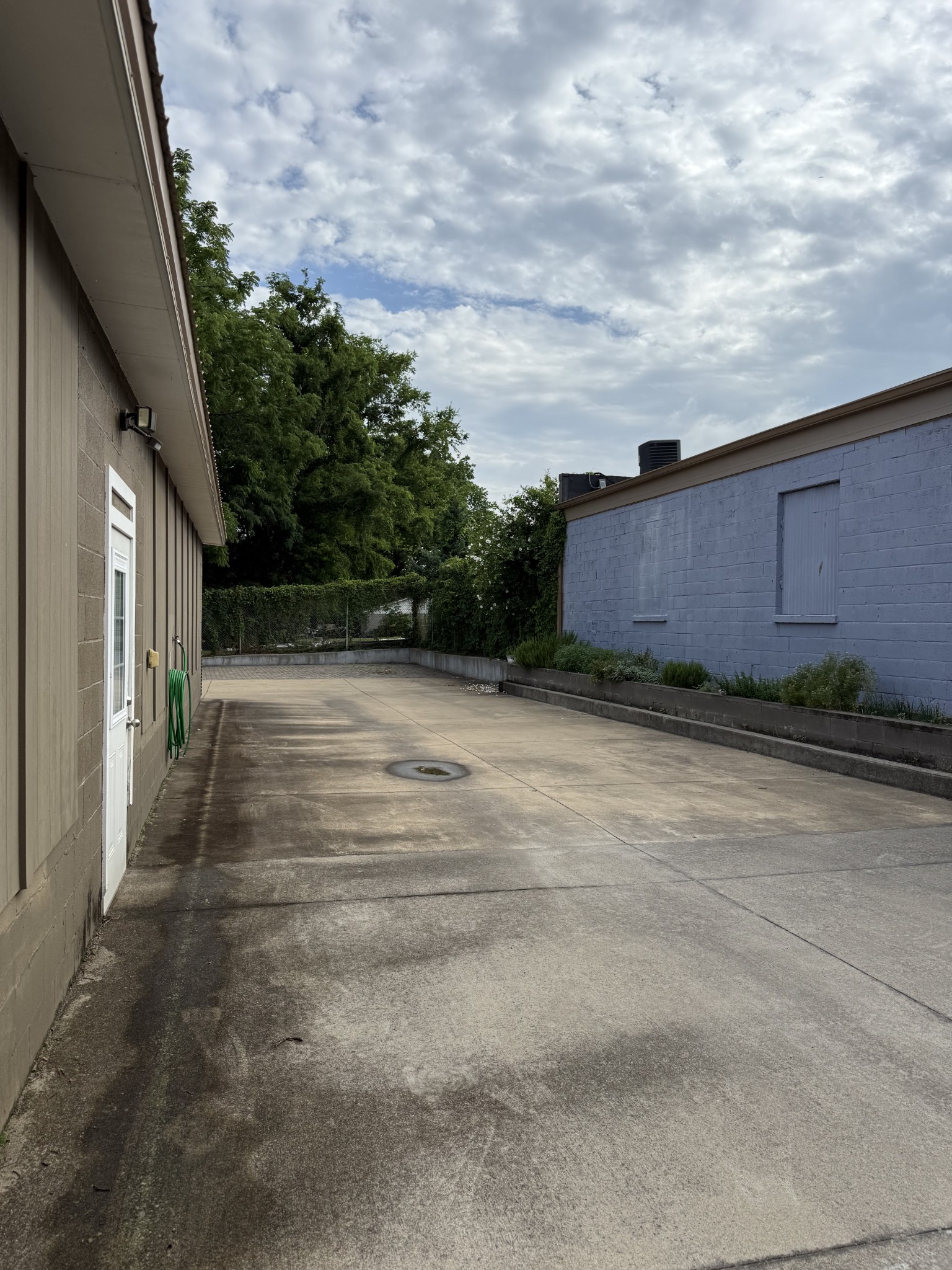 327 E State St, Murfreesboro, TN 37130