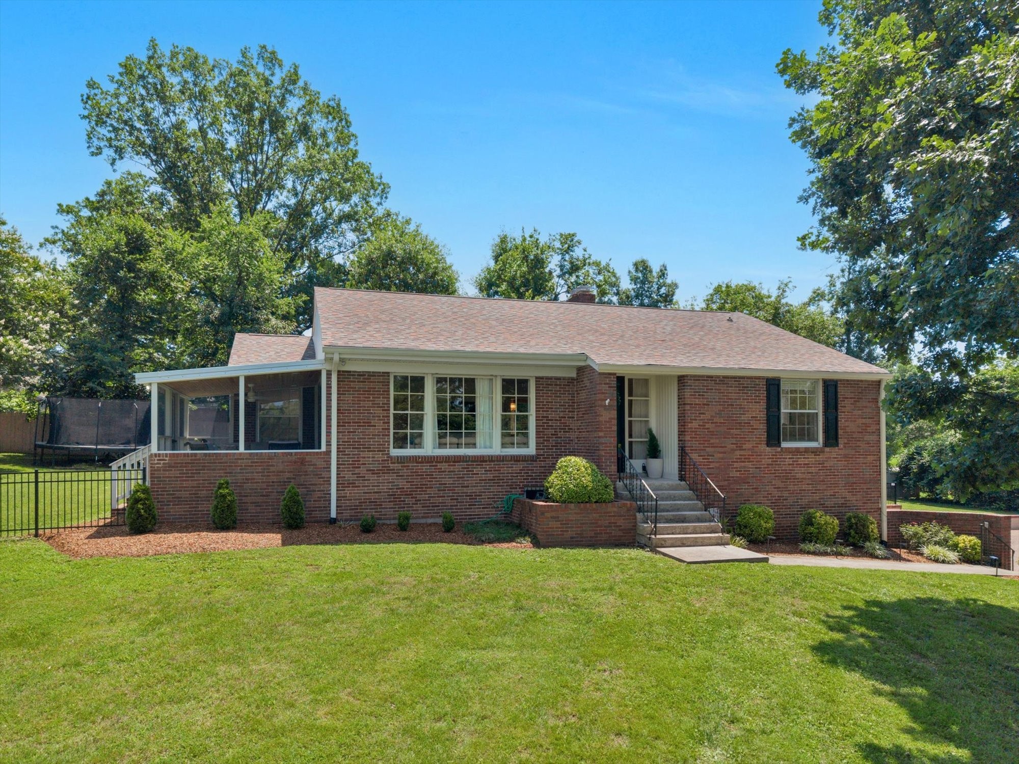 3262 Mcgavock Pike, Nashville, TN 37214