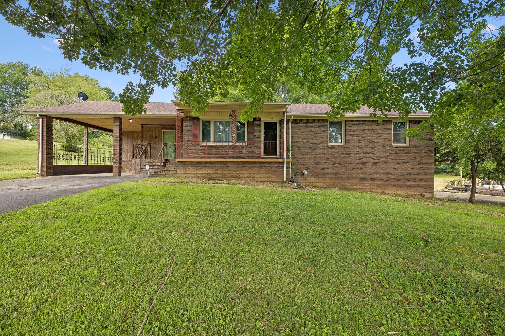 148 Maple St, Gordonsville, TN 38563