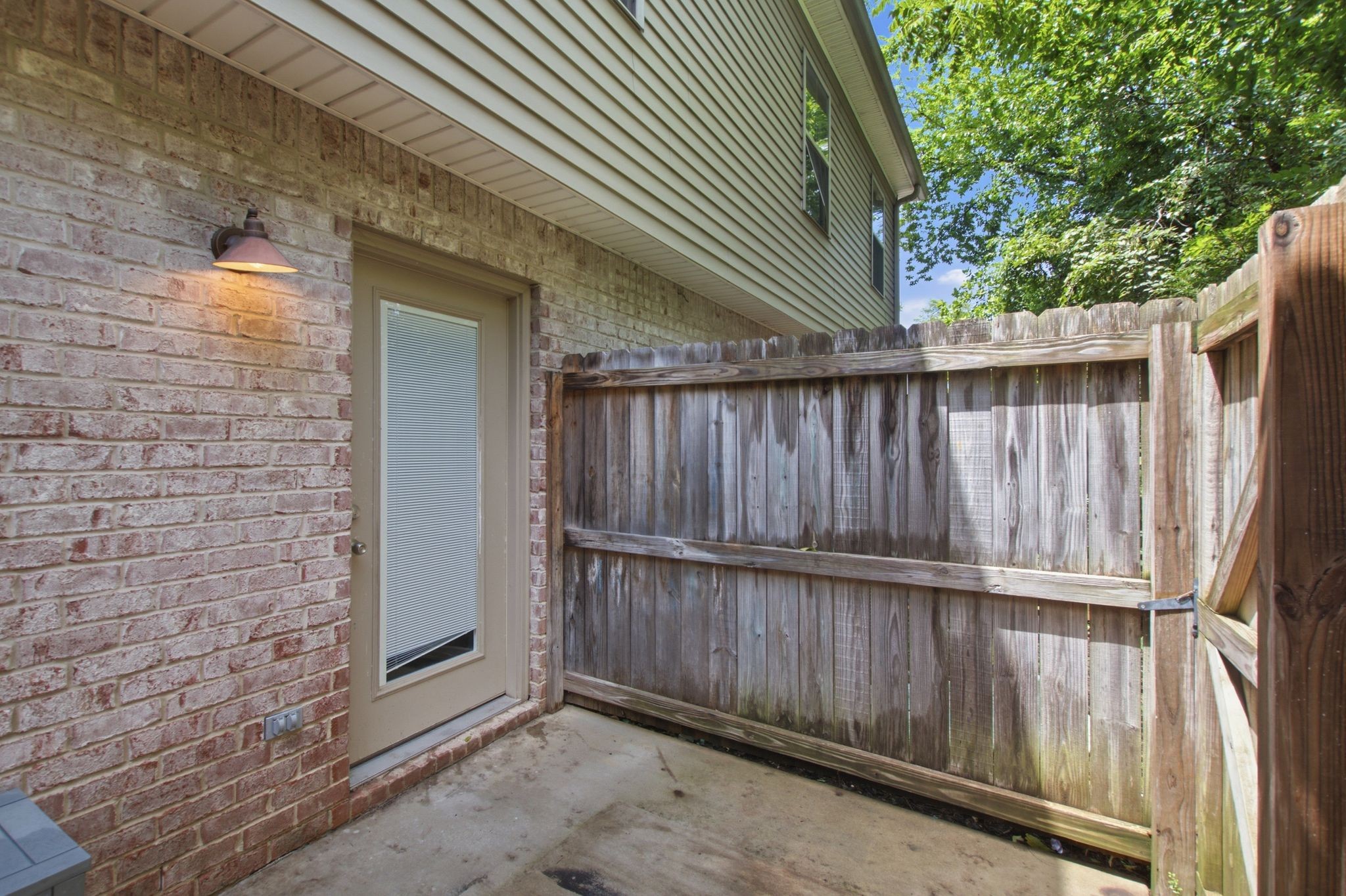 2506 E Main St #E2, Murfreesboro, TN 37127