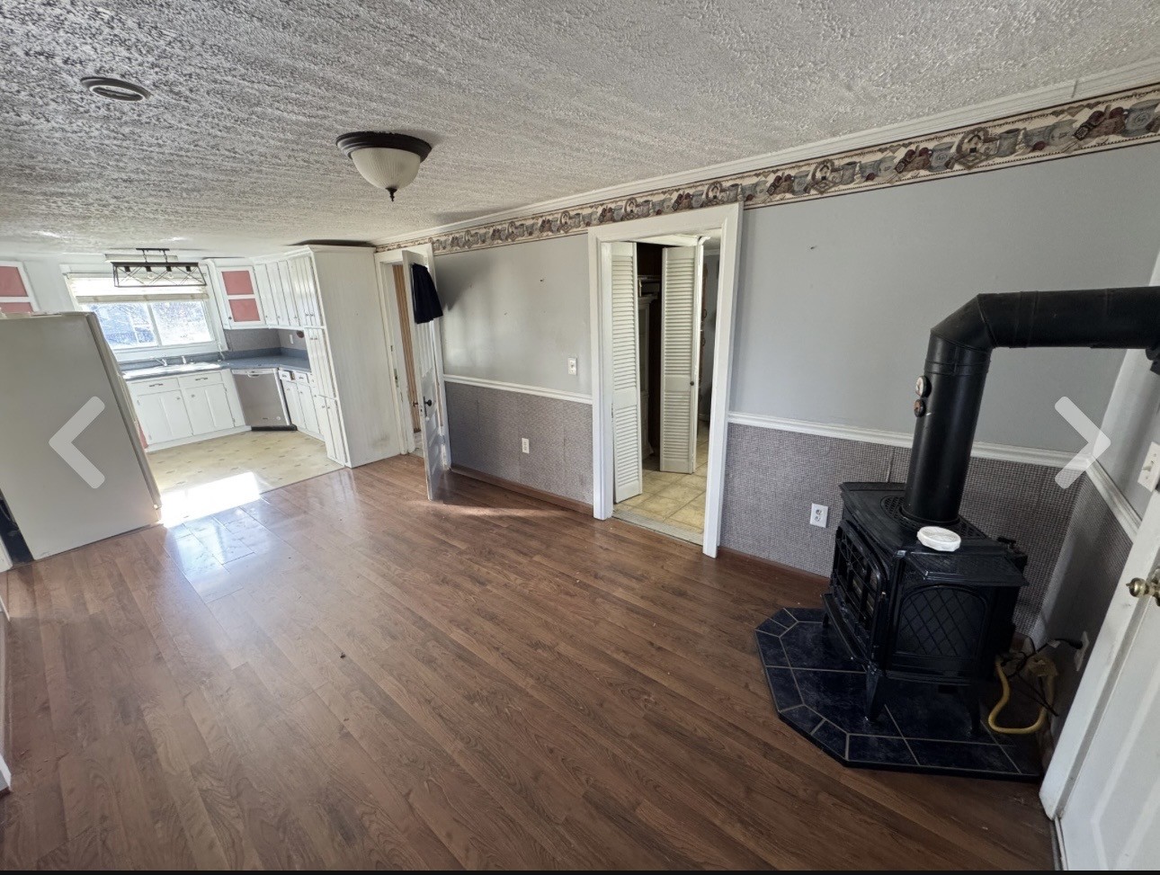 1200 N Church St, Portland, TN 37148
