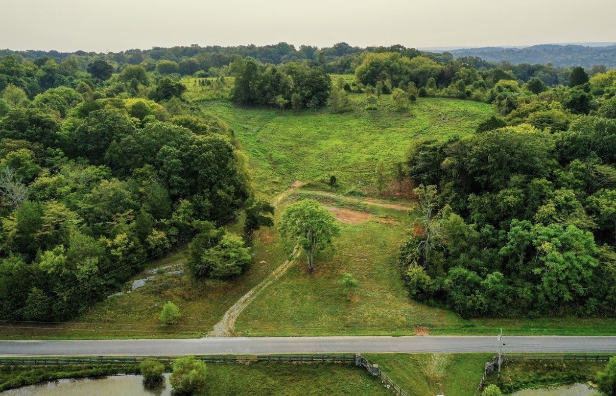 2523 Baptist Church Rd, Culleoka, TN 38451