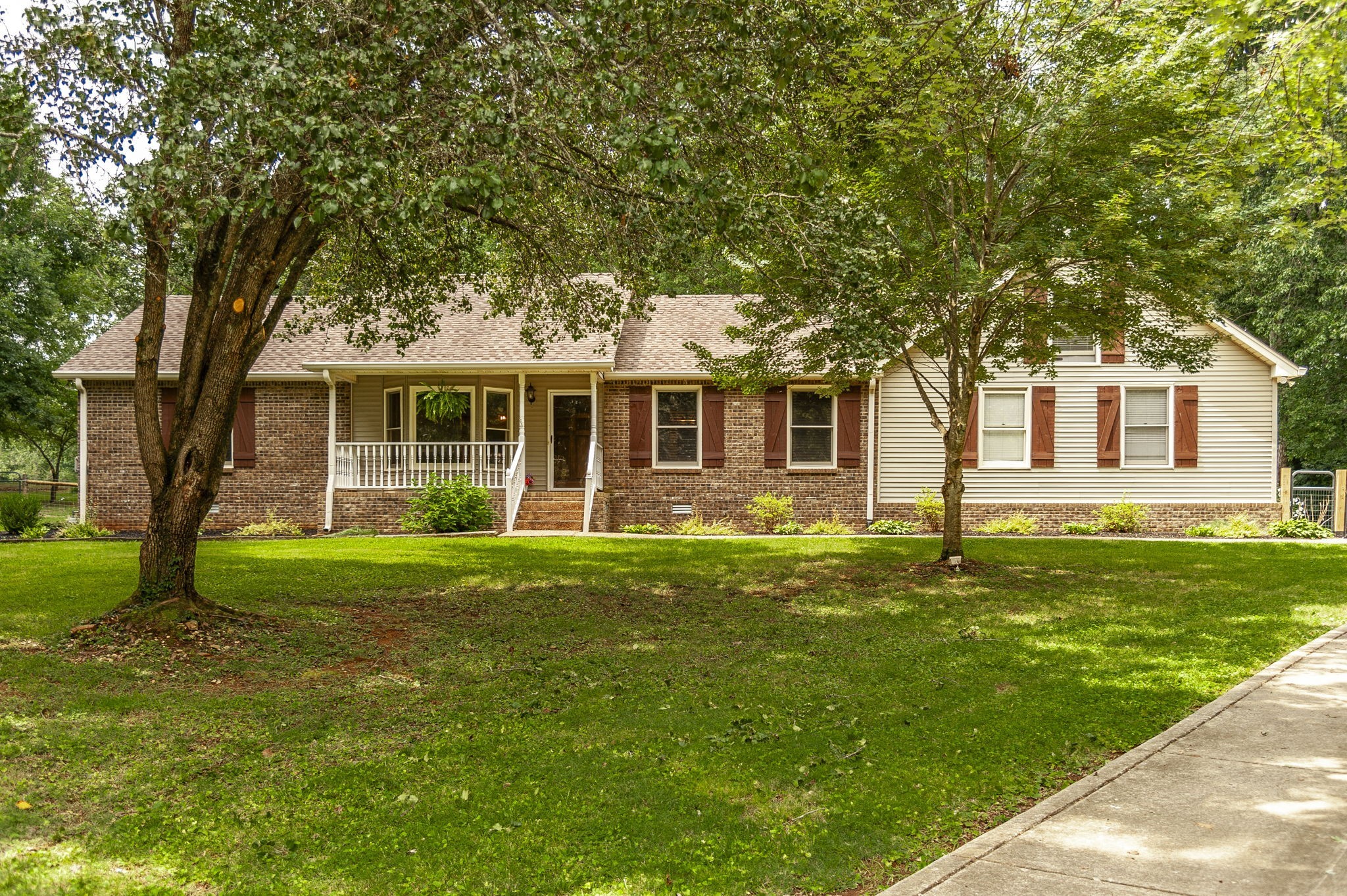 205 Overlook Ct, White House, TN 37188