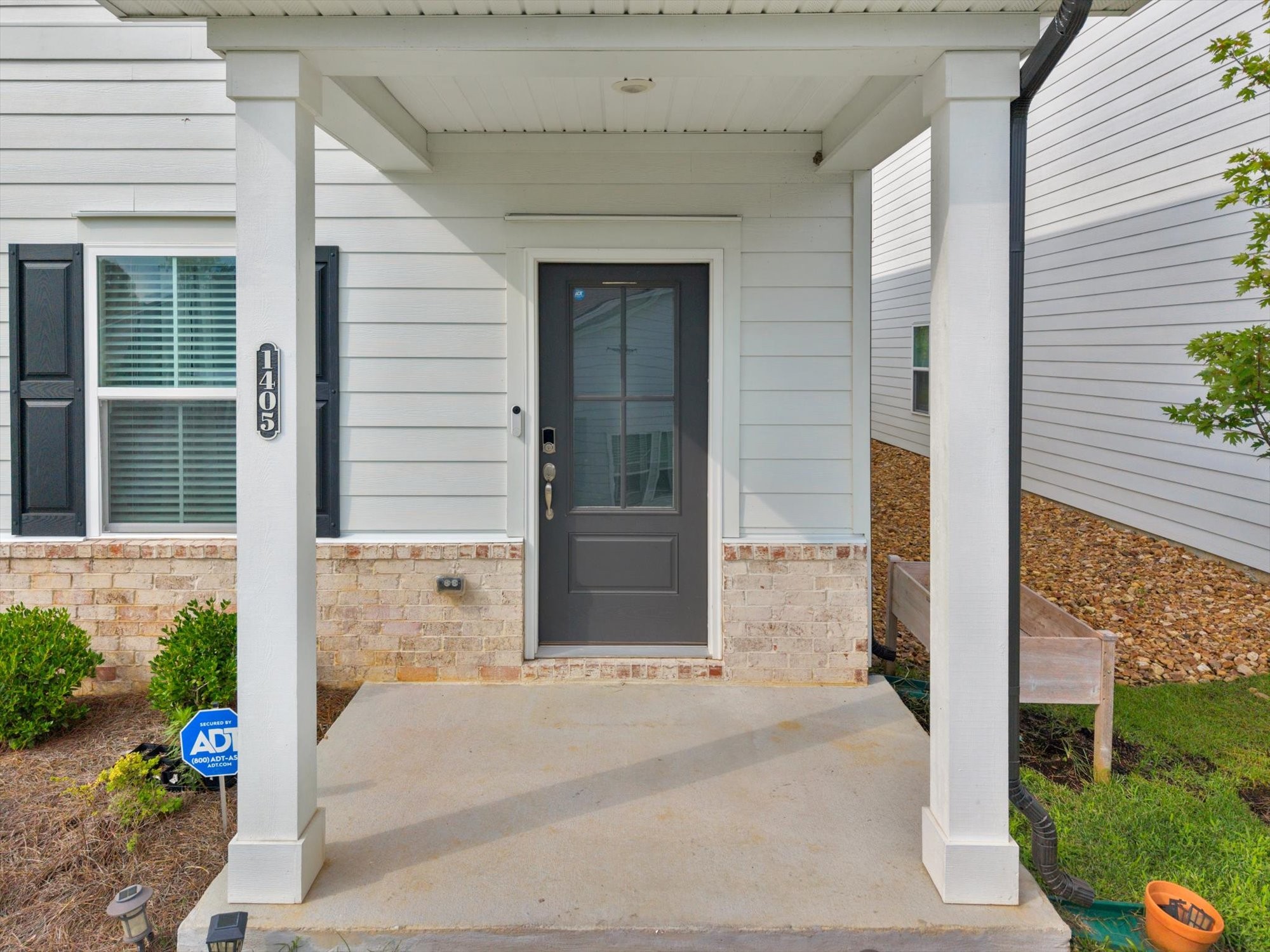 1405 Japonica Aly, Hermitage, TN 37076