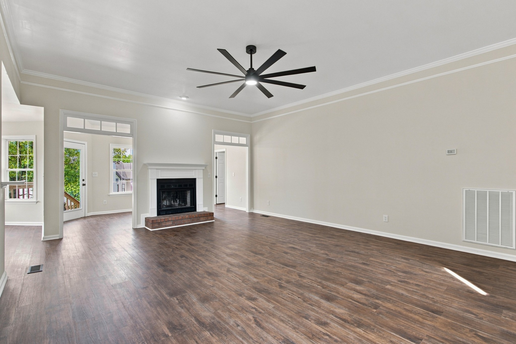 2946 Iroquois Dr, Thompsons Station, TN 37179