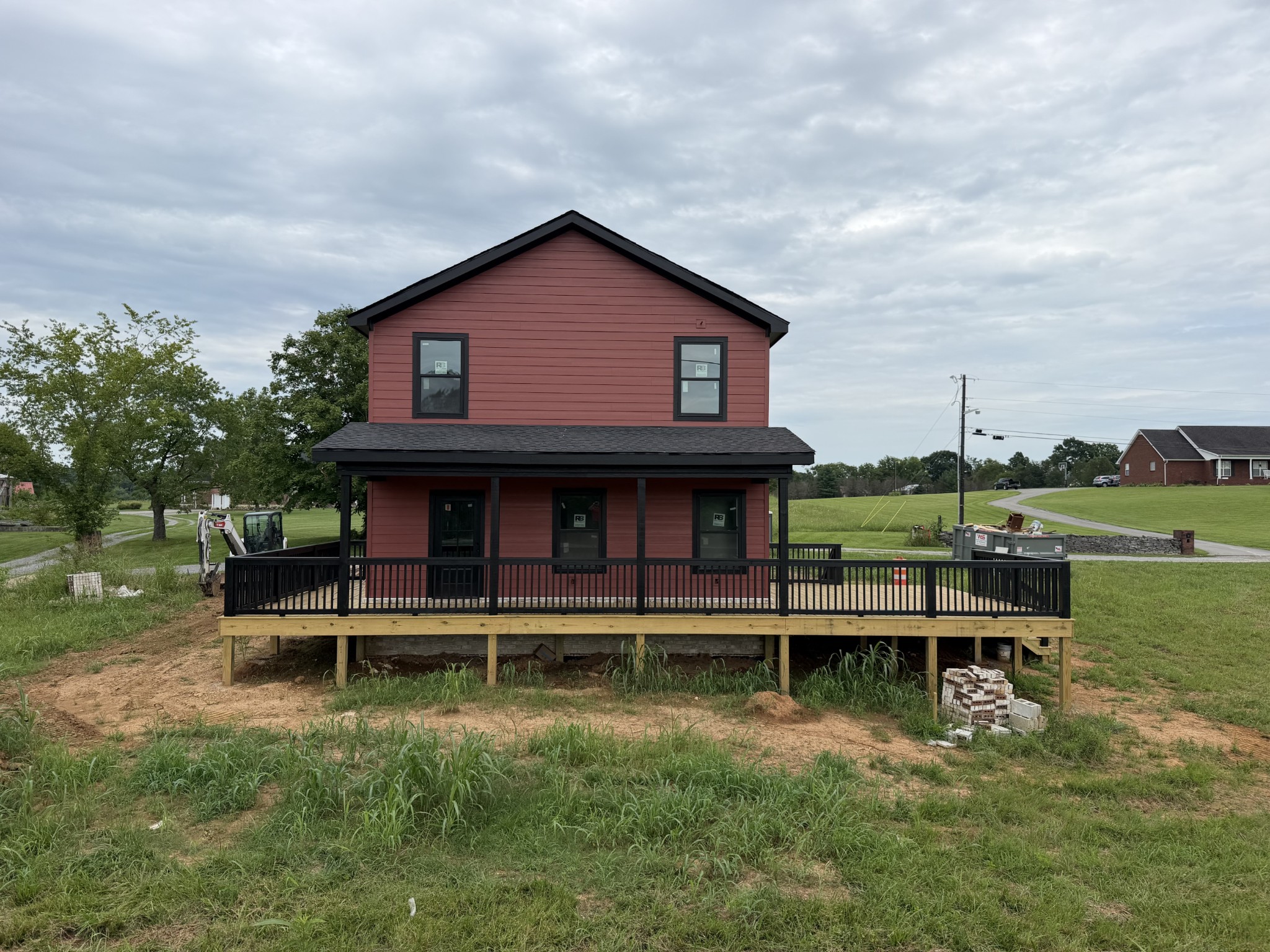960 W Trimble Rd, Milton, TN 37118