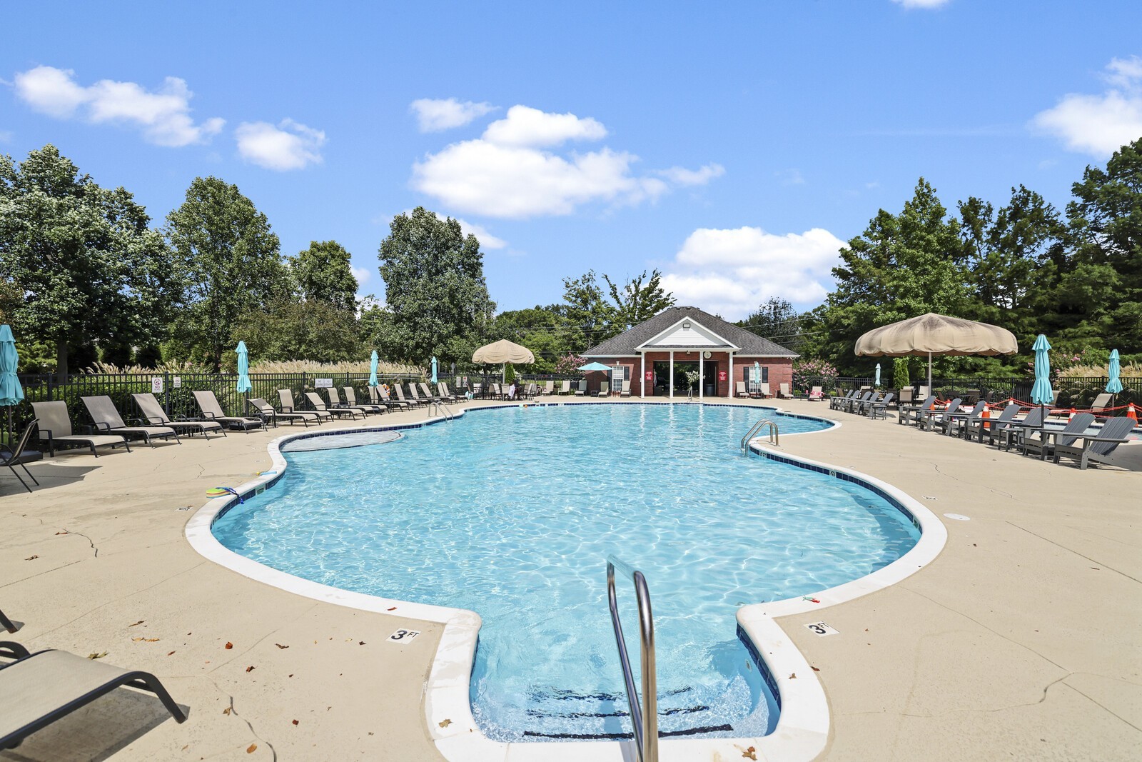 5139 Heroes Ln, Murfreesboro, TN 37129