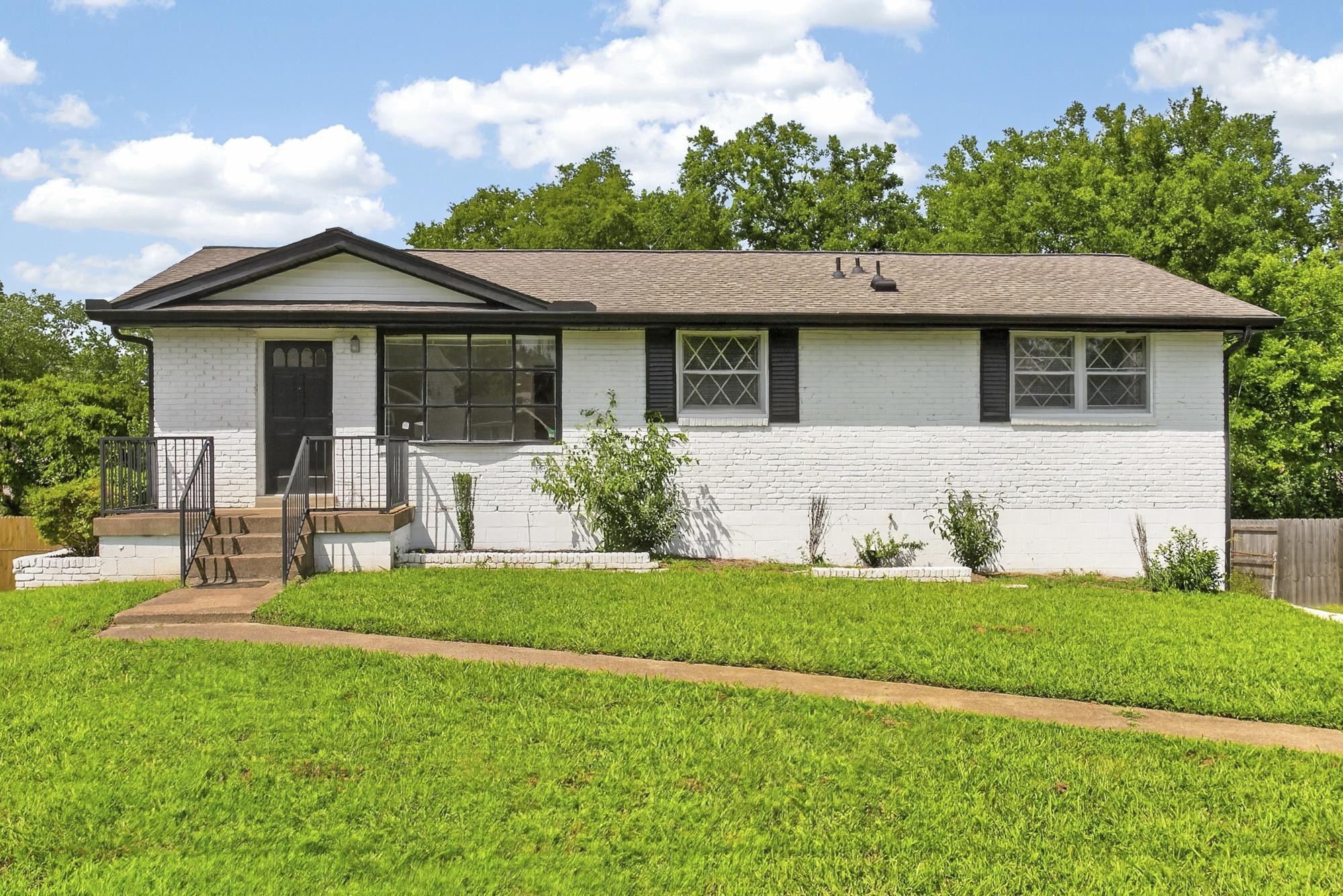 234 Bonnabrook Dr, Hermitage, TN 37076