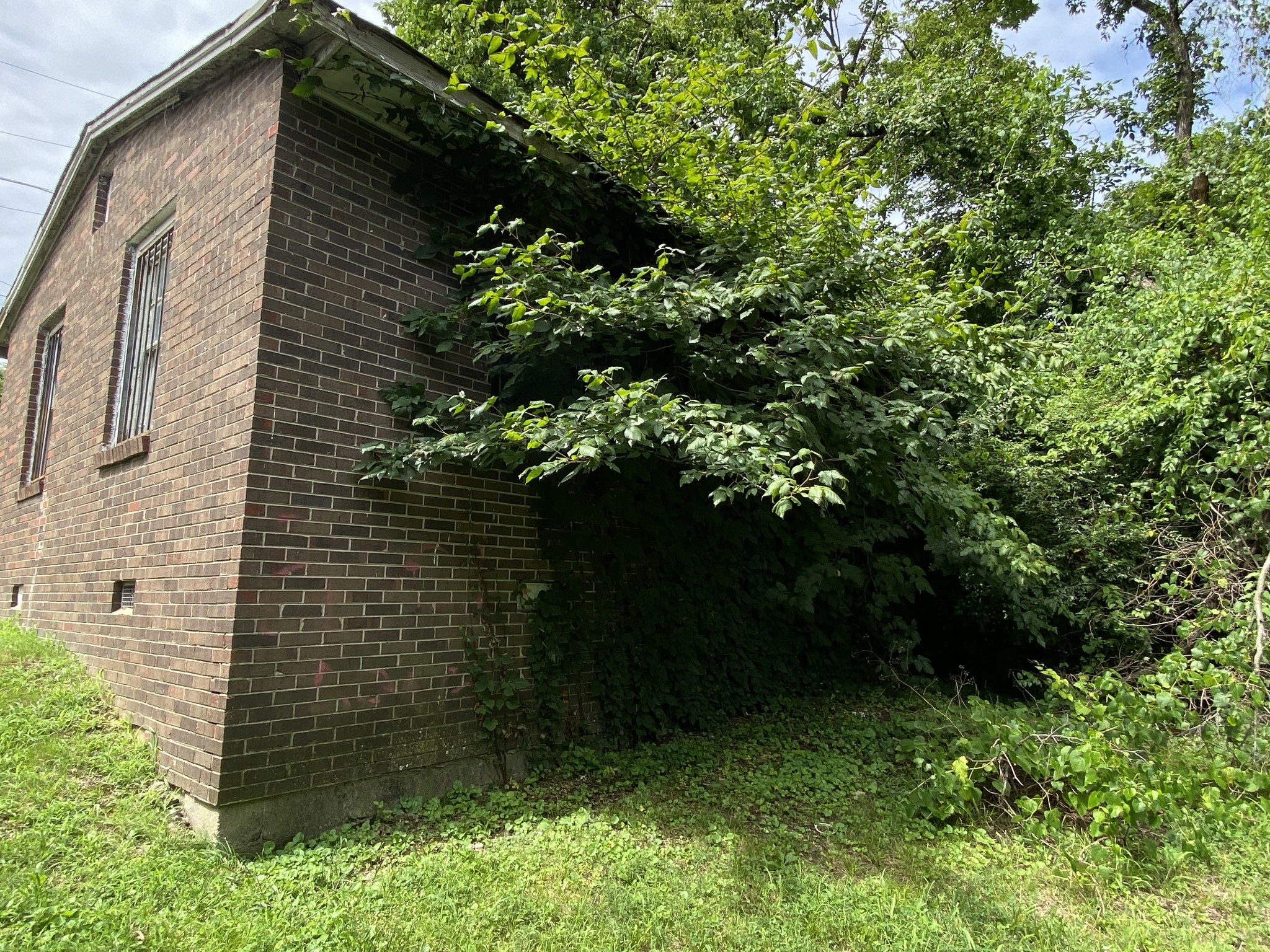 706 31st Ave N, Nashville, TN 37209