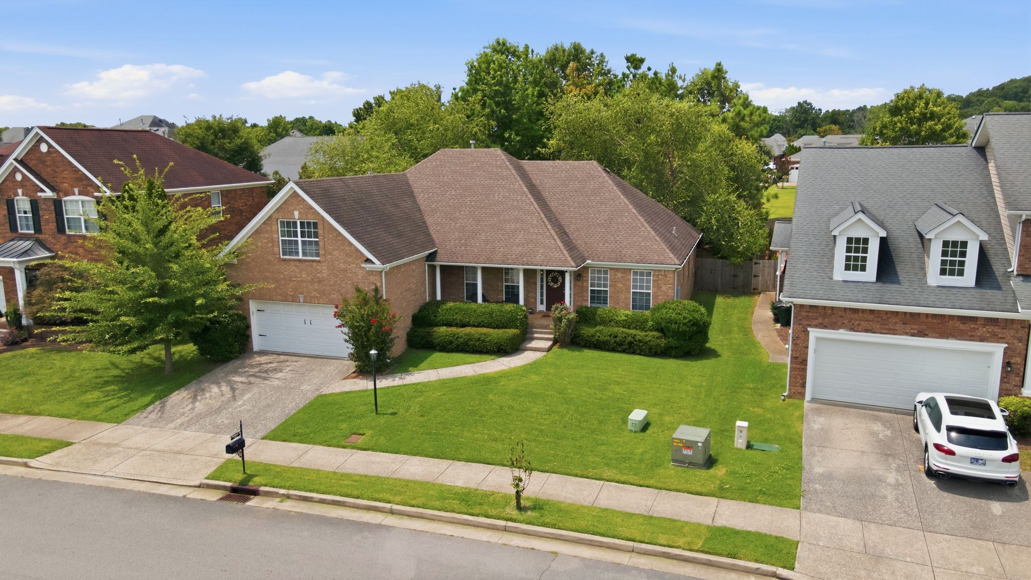 1457 Bridgecross Pkwy, Hermitage, TN 37076