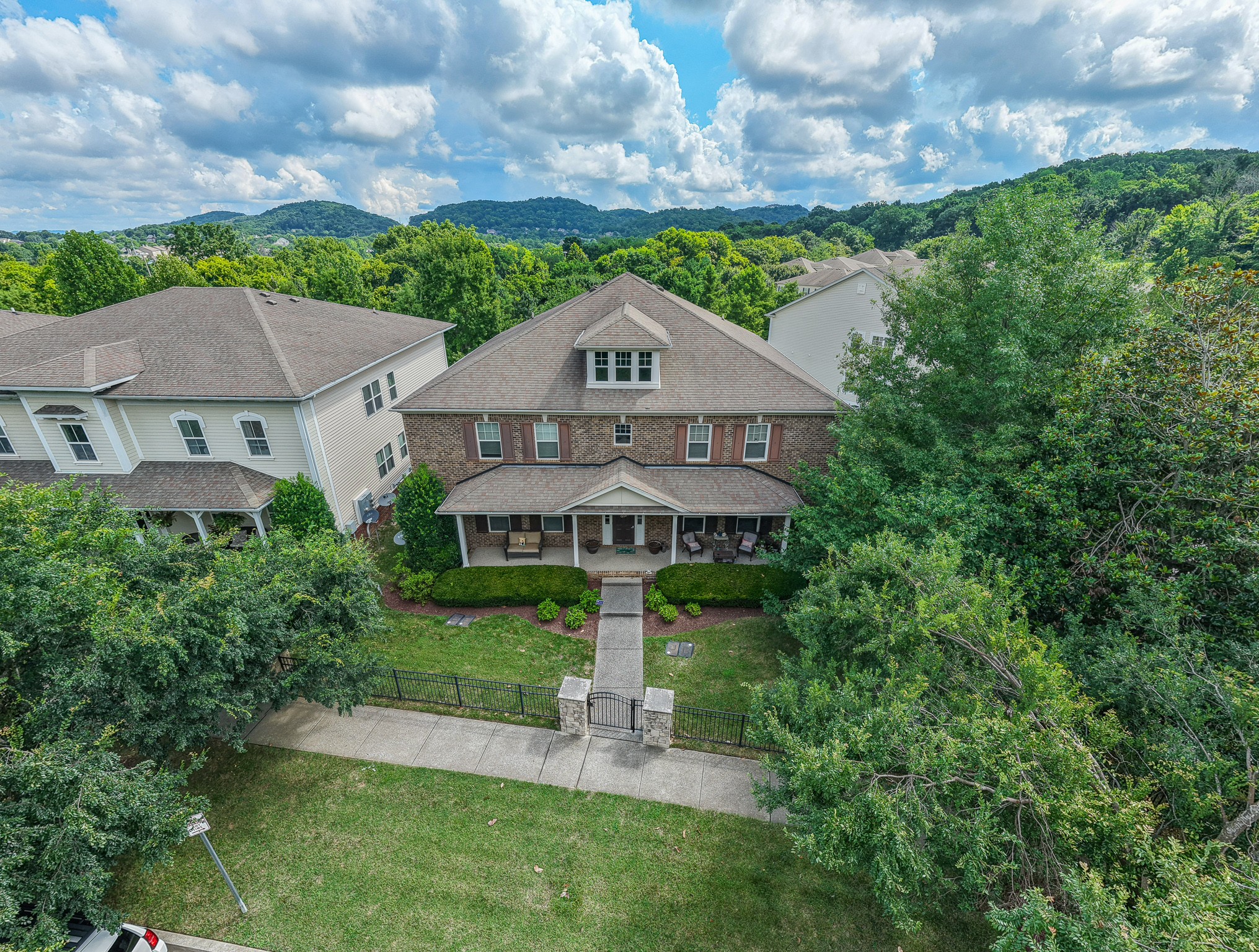 2006 Turning Wheel Ln #2006, Franklin, TN 37067