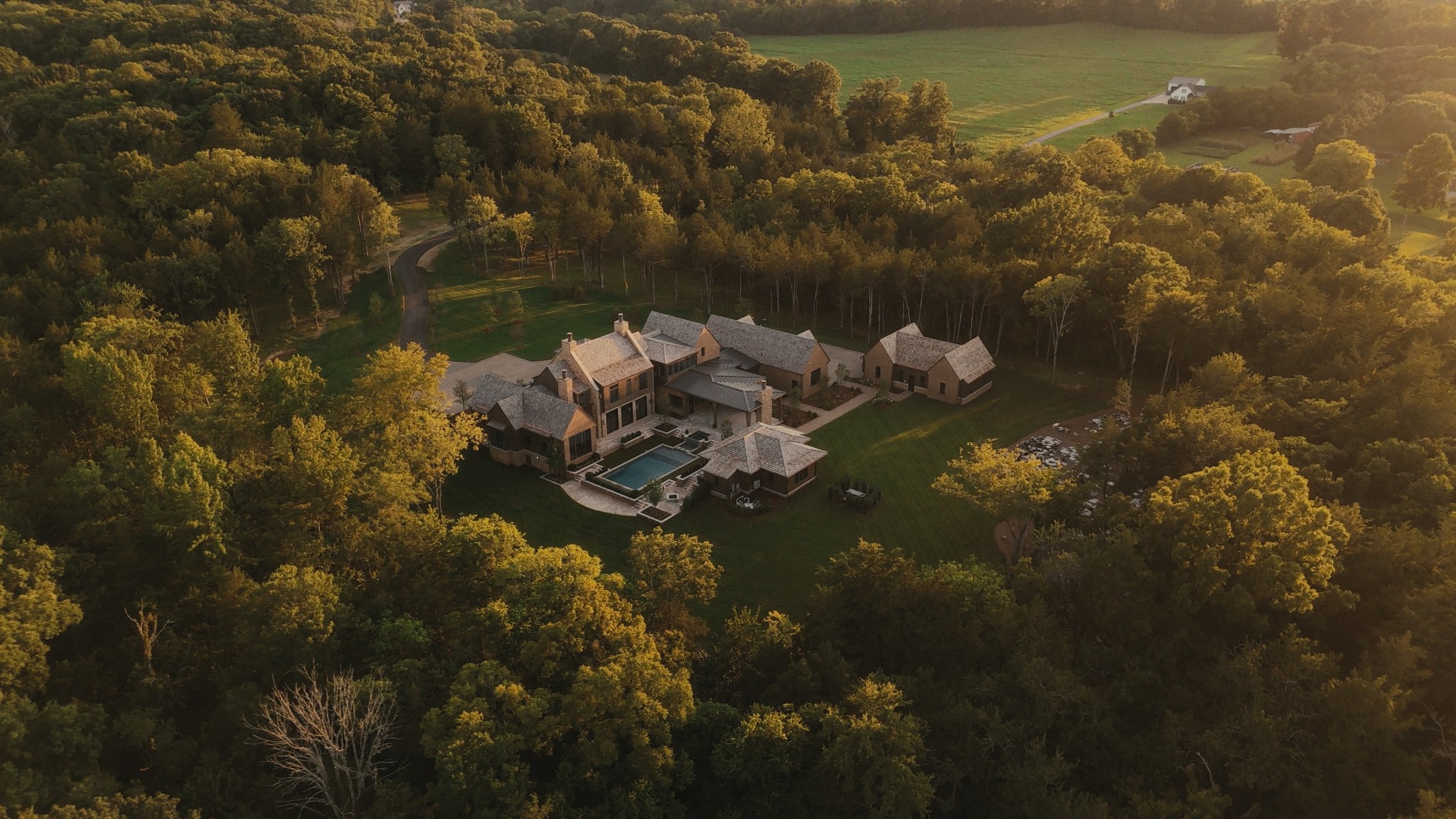 4616 Bennett Hollow Rd, Thompsons Station, TN 37179