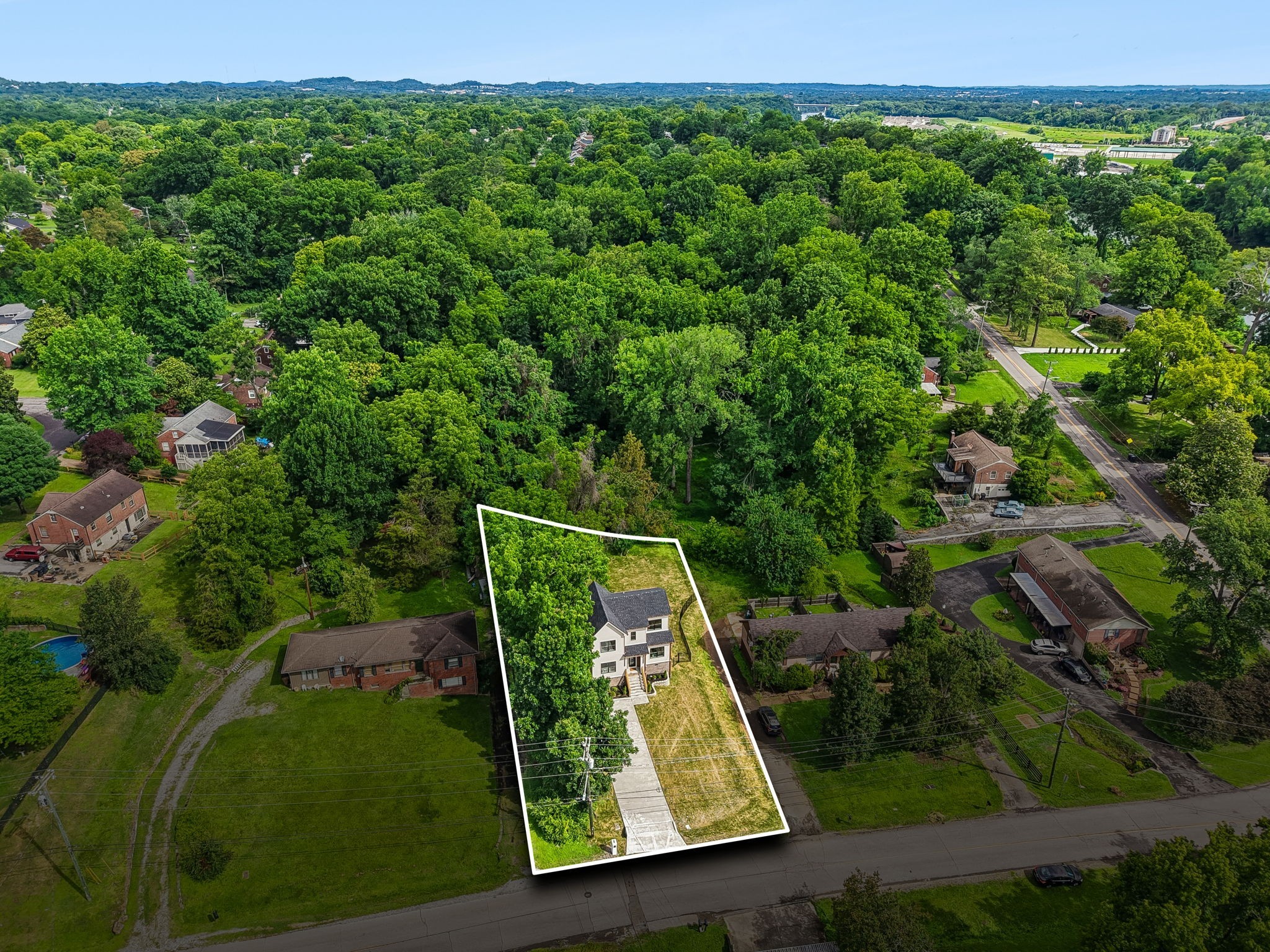 2809 Cooper Ln, Nashville, TN 37216