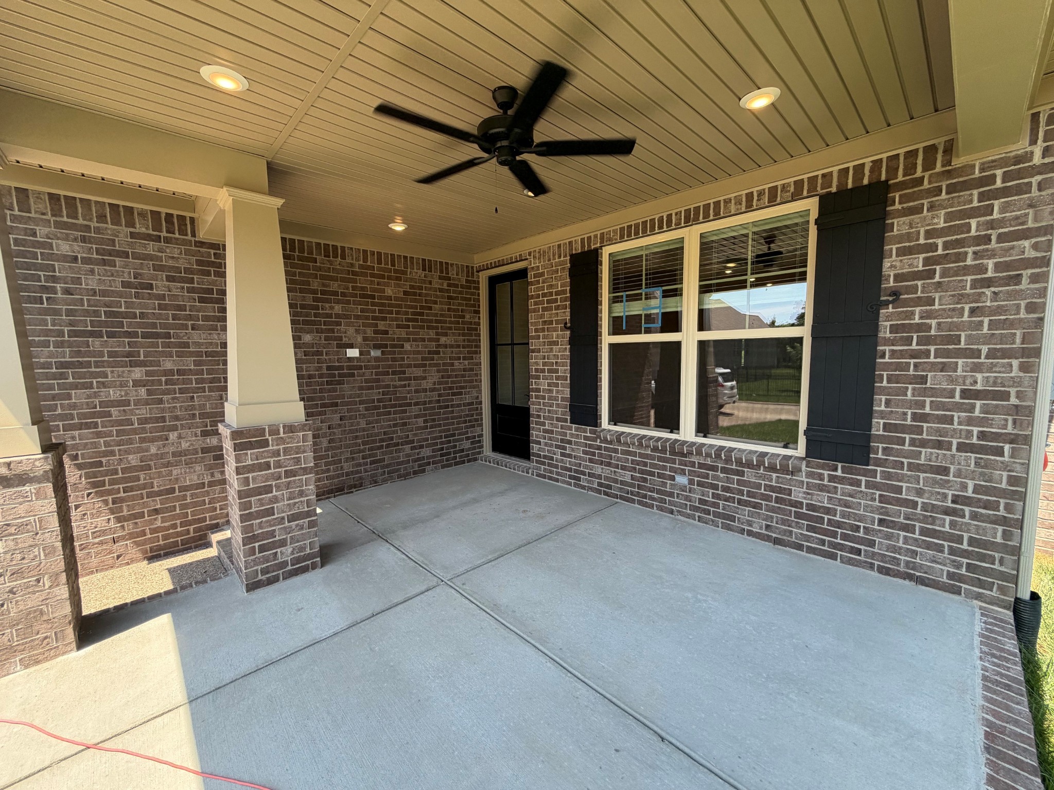 1060 Gadwall Ln, Spring Hill, TN 37174