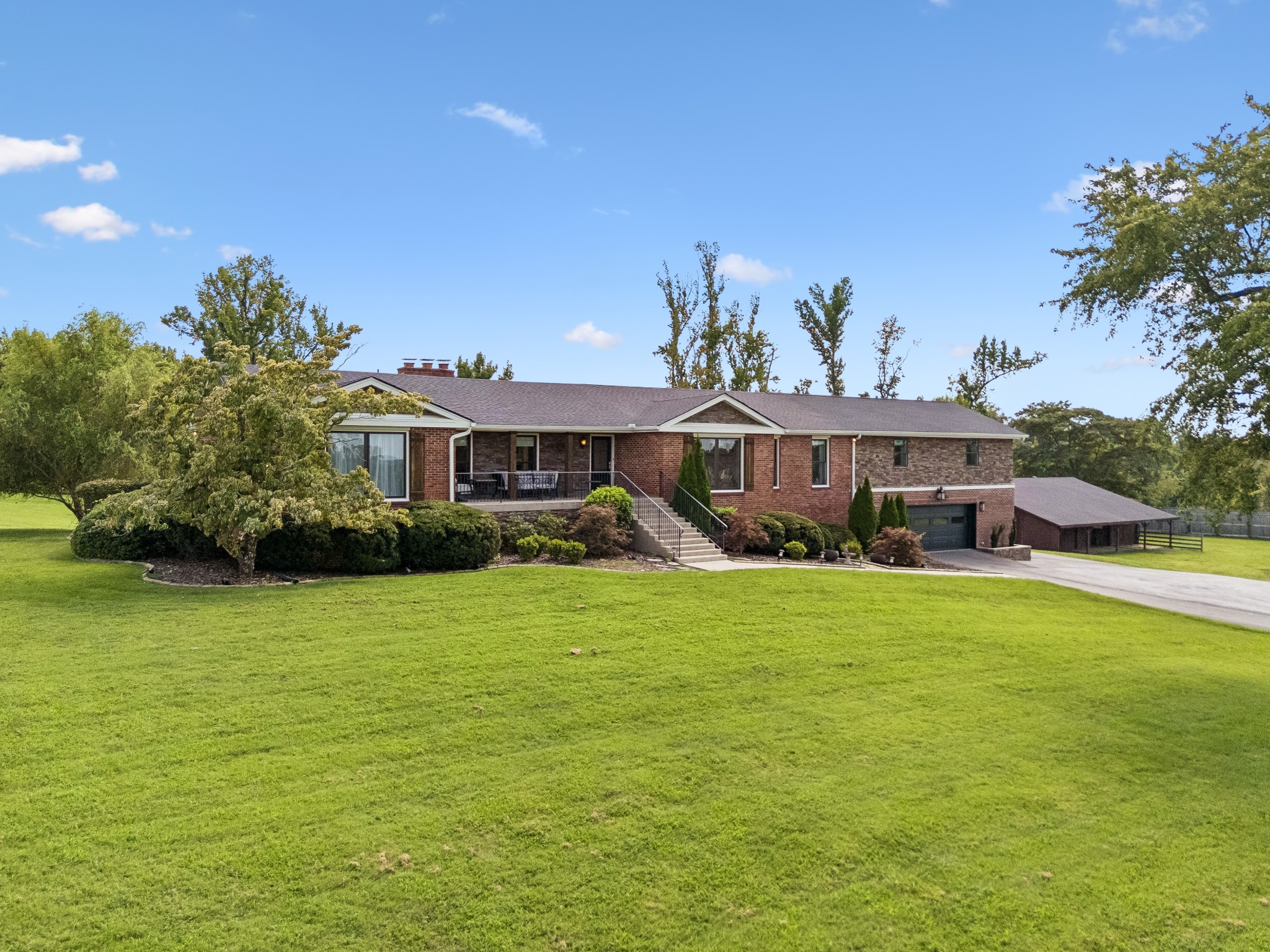 1411 Fairview Dr, Mount Juliet, TN 37122