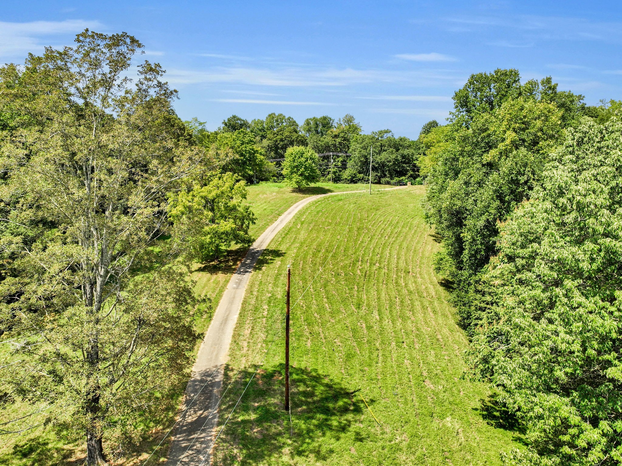 8455 Lewis Rd, Nashville, TN 37221
