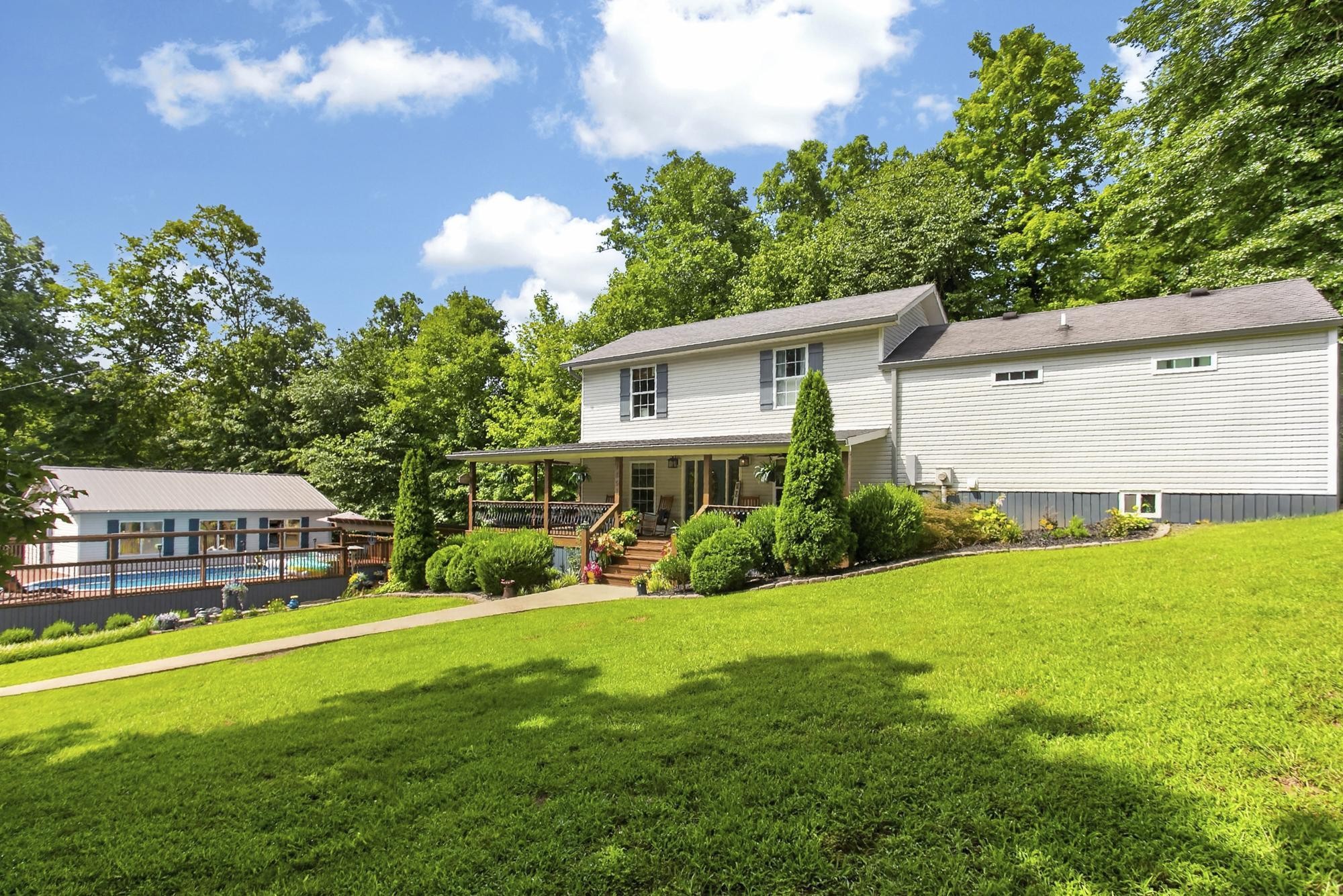 1851 Jordan Rd, Chapmansboro, TN 37035